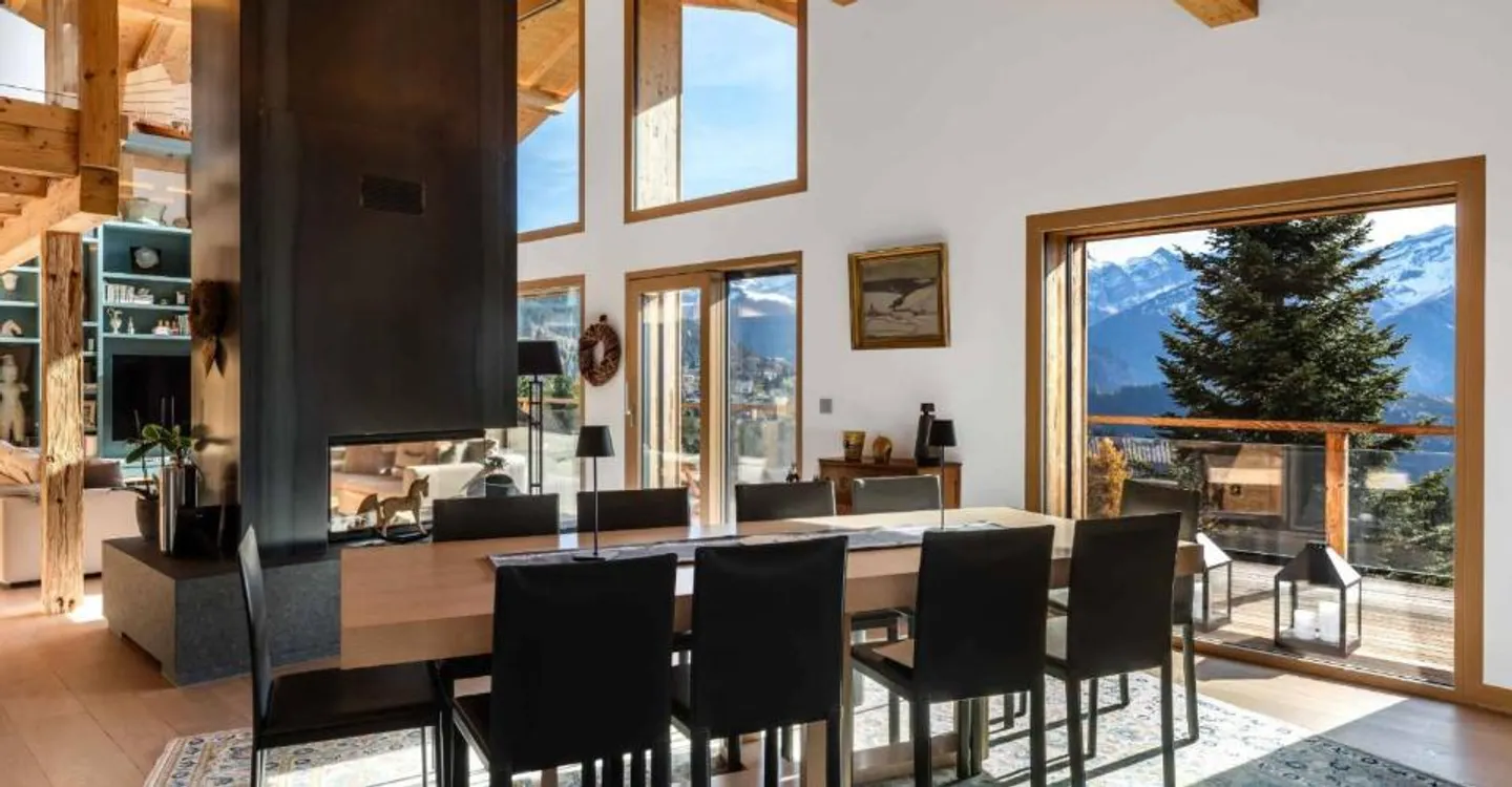 Chalet d'exception avec ascenseur - Photo 3 sur 12