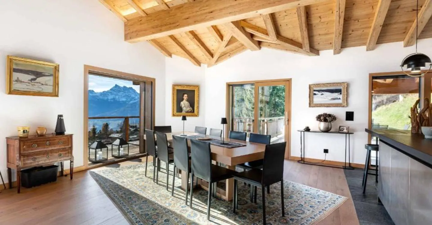 Chalet d'exception avec ascenseur - Photo 5 sur 12