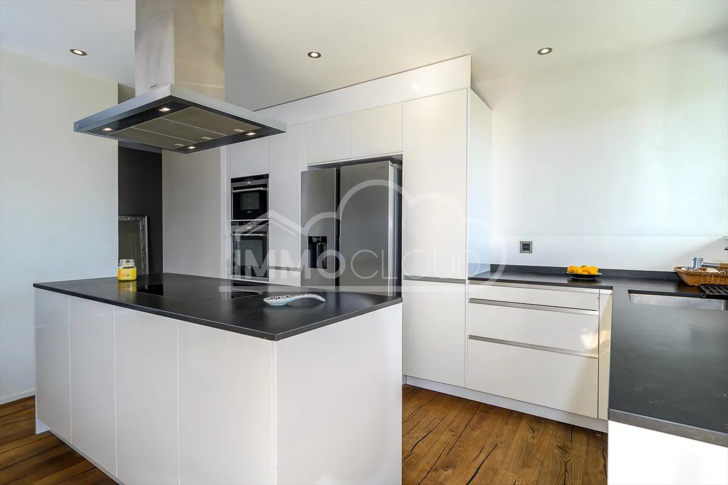 Geräumige Duplexwohnung mit Garten - Foto 4 von 12