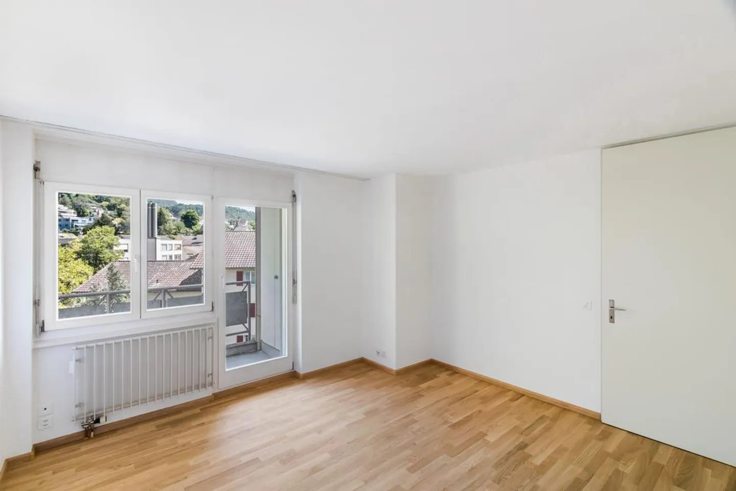 Appartamento 3.5 stanze con area giardino - Foto 4 di 10