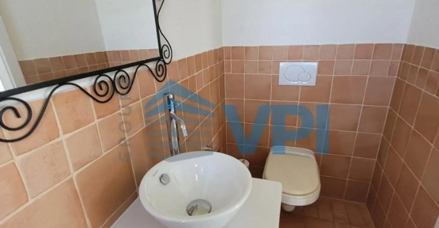 Luxurious 6-room apartment in Bernex - Photo 6 of 11