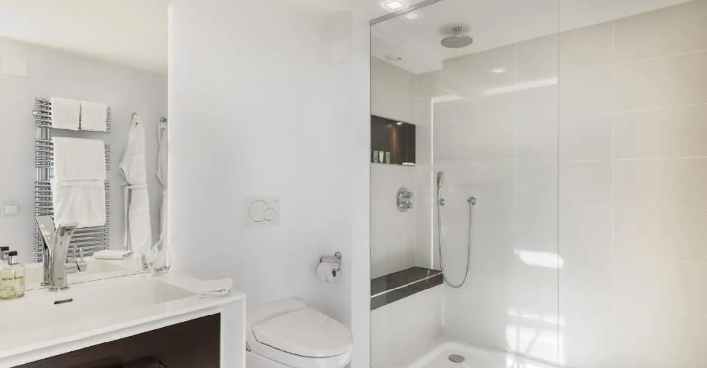 Appartement de Luxe avec Vue - Photo 7 sur 11