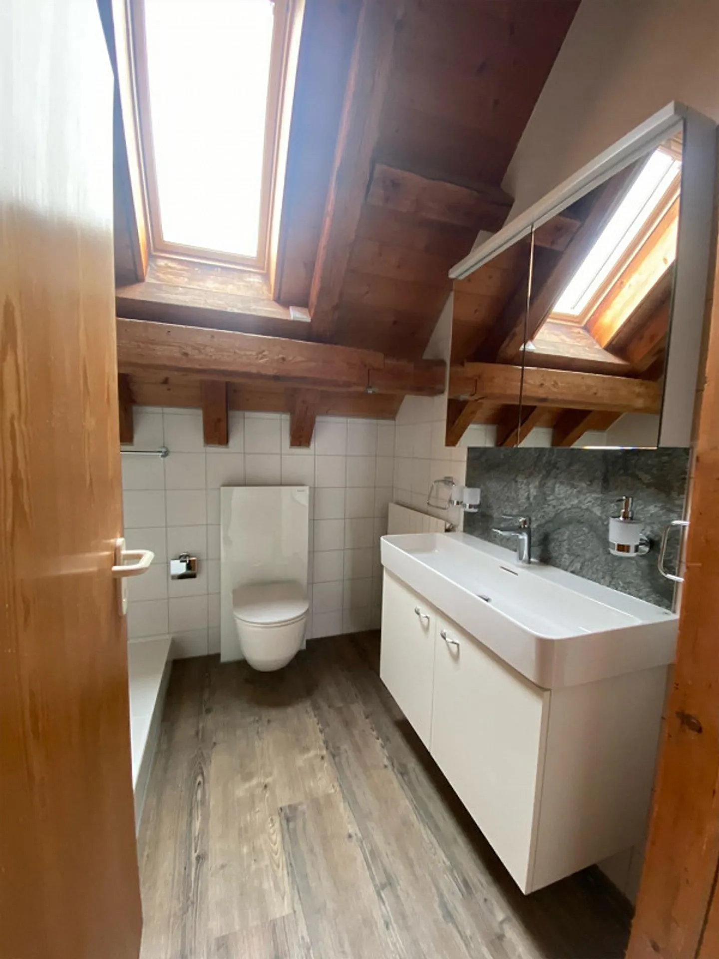 Charmante Dachwohnung in Chur - Foto 8 von 9