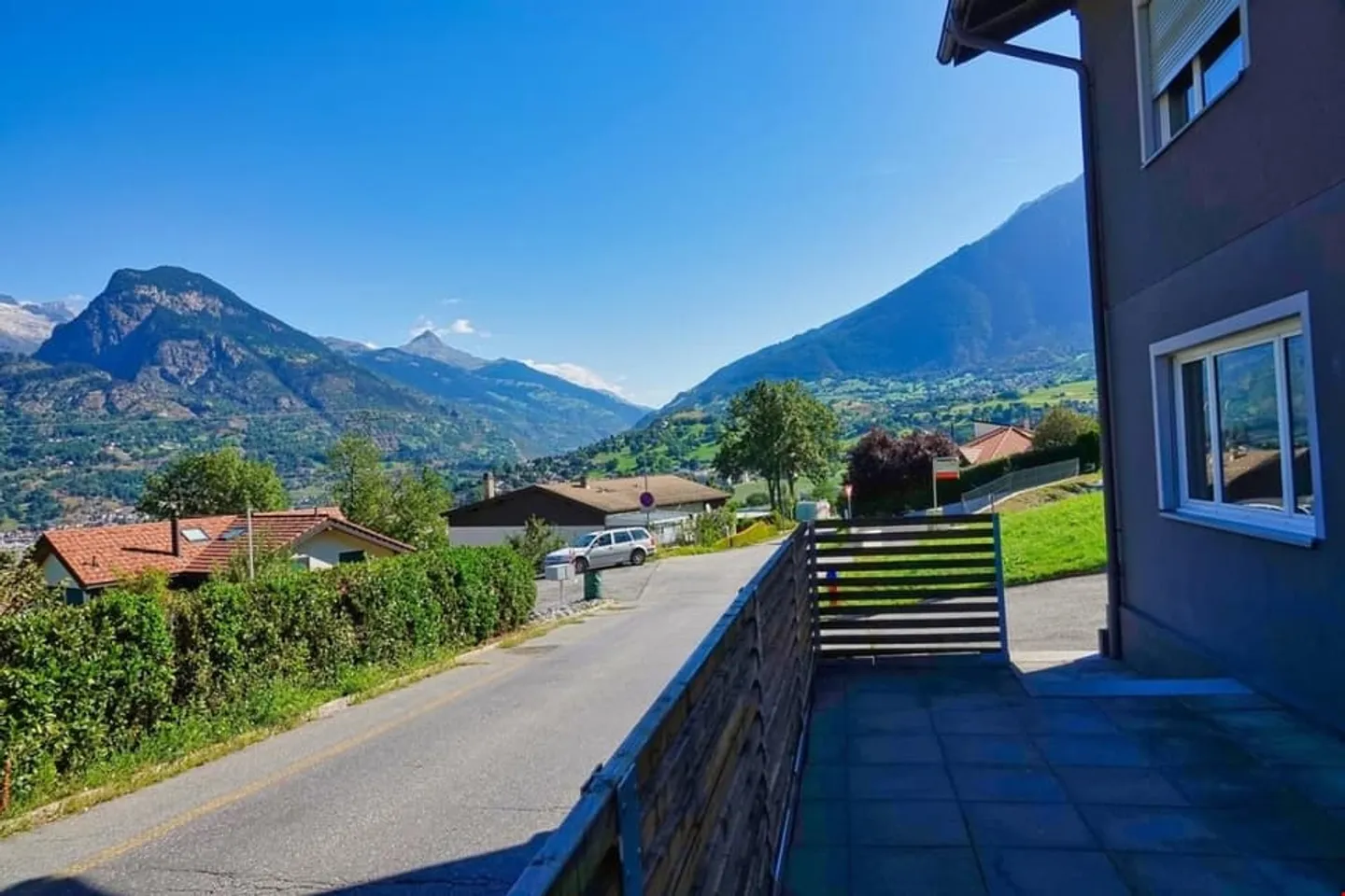 Sensazionale casa plurifamiliare con tre appartamenti a Brig-Glis - Foto 6 di 13