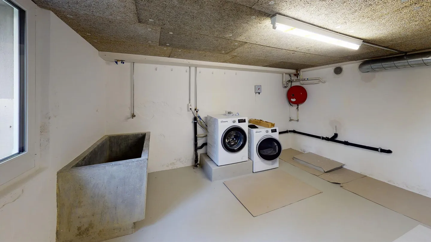 Charming 5.5-Room Single-Family House with Garden in Muri near Bern - Photo 17 of 17