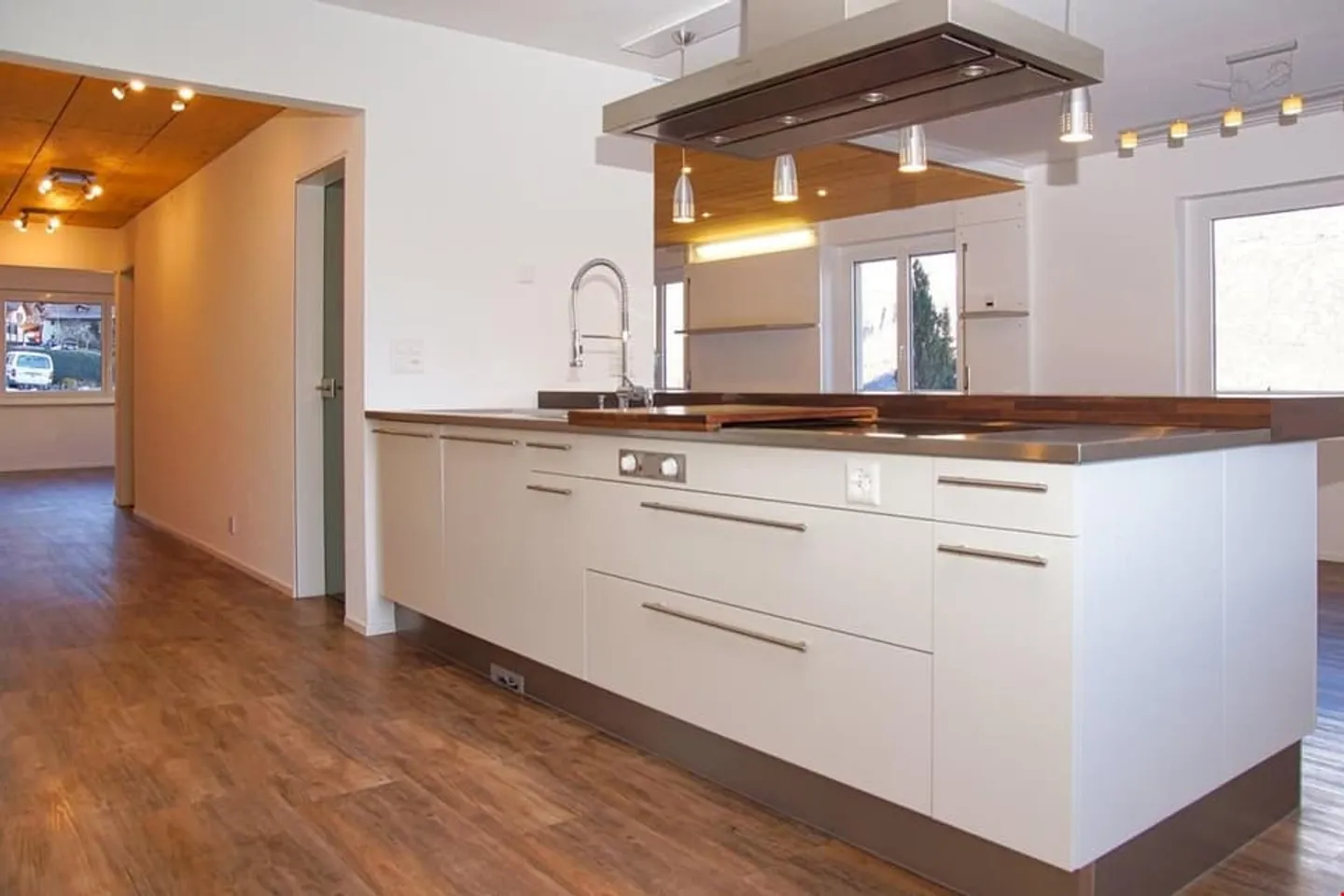 Sensazionale casa plurifamiliare con tre appartamenti a Brig-Glis - Foto 11 di 13