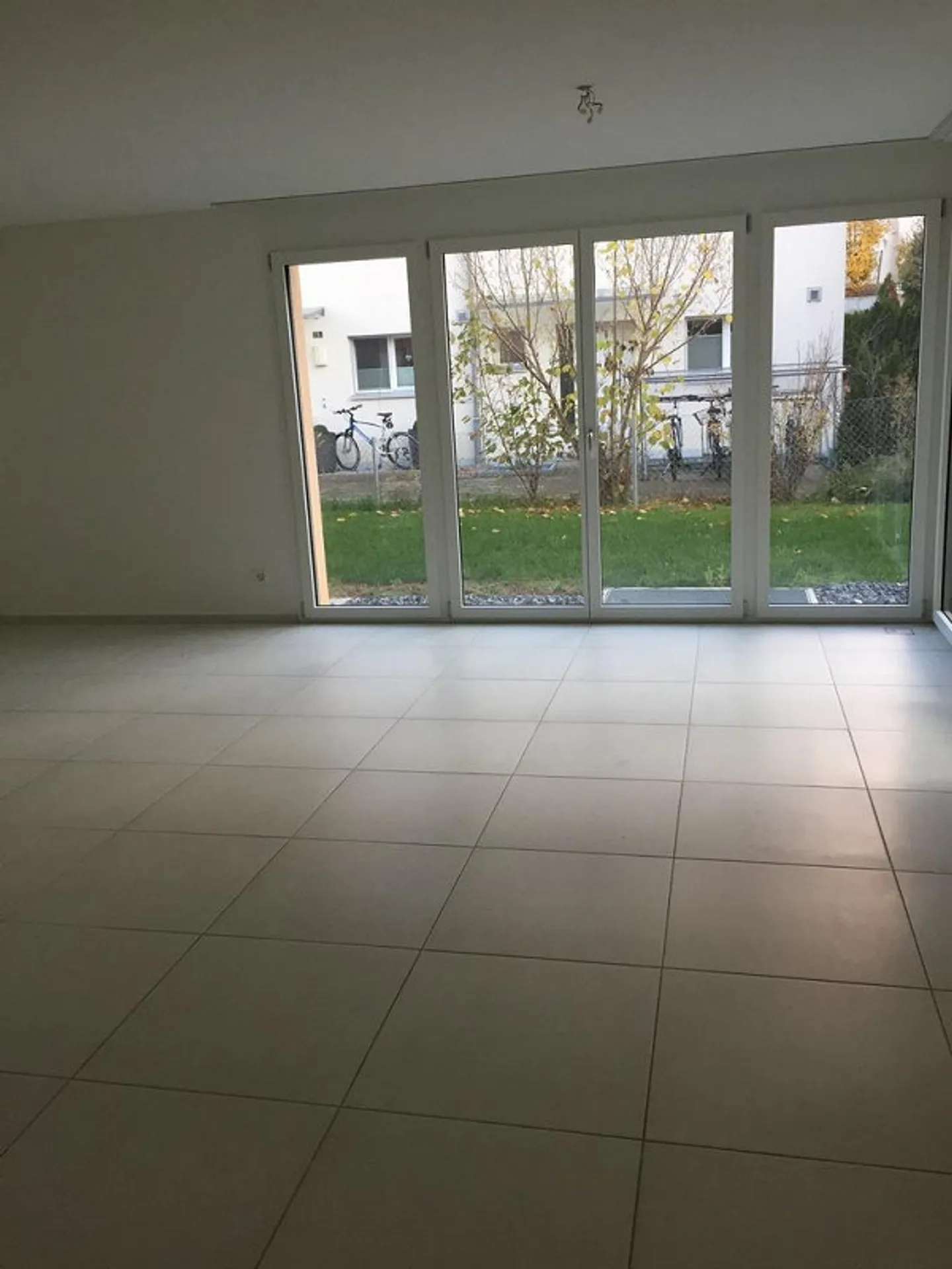 Modern Apartment - Photo 2 of 10