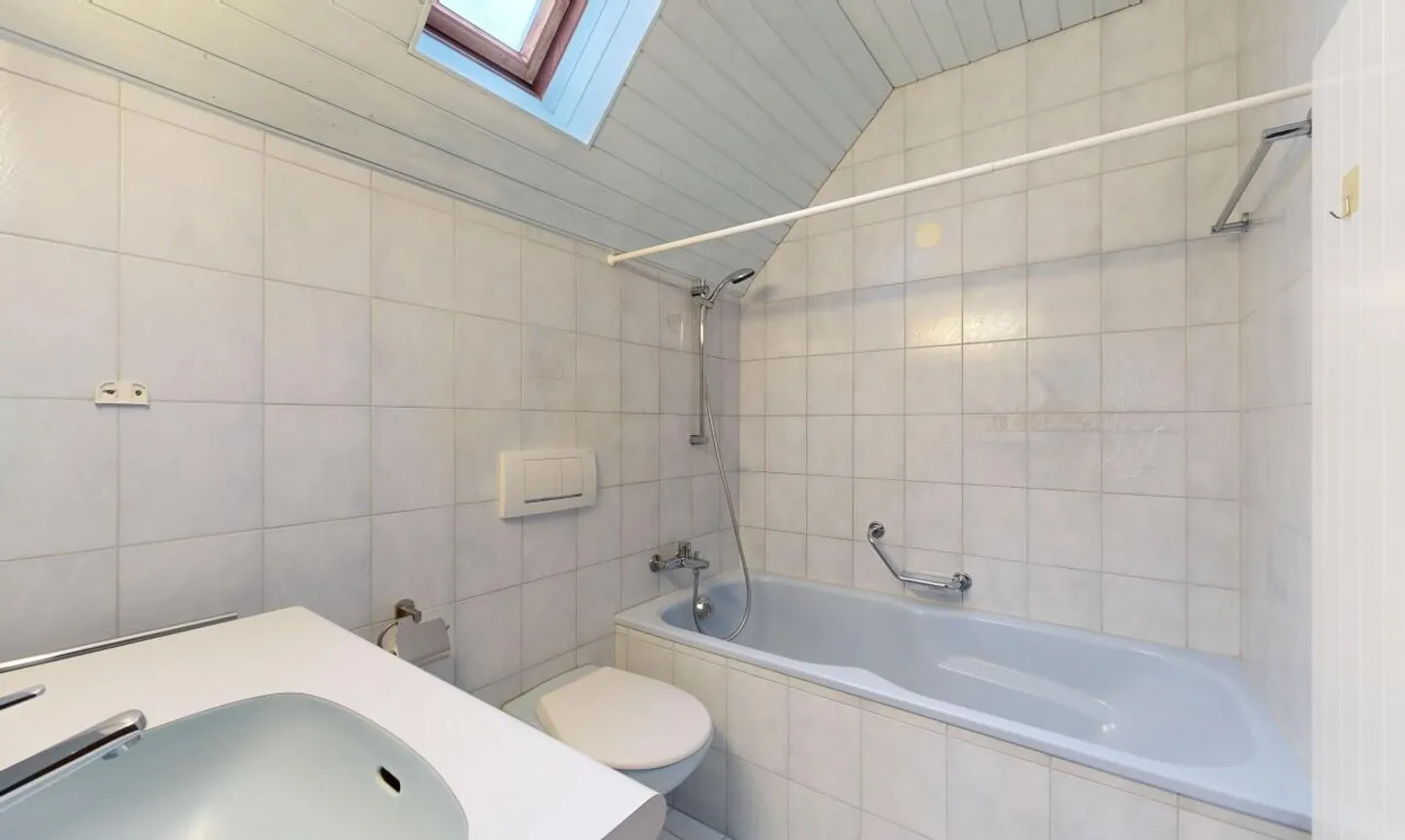 Charming 3.5-room duplex apartment with a view of greenery - Photo 9 of 12