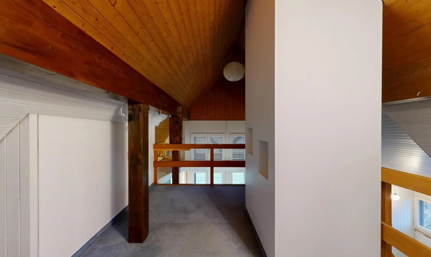 Charming 3.5-room duplex apartment with a view of greenery - Photo 10 of 12