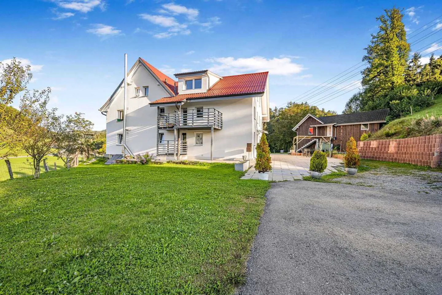 Charmantes Generationenhaus - Foto 2 von 13