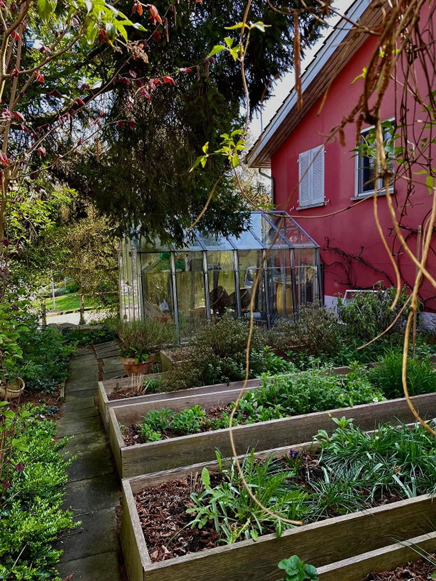 7 1/2-Room Single Family Home with Building Land - Photo 4 of 8