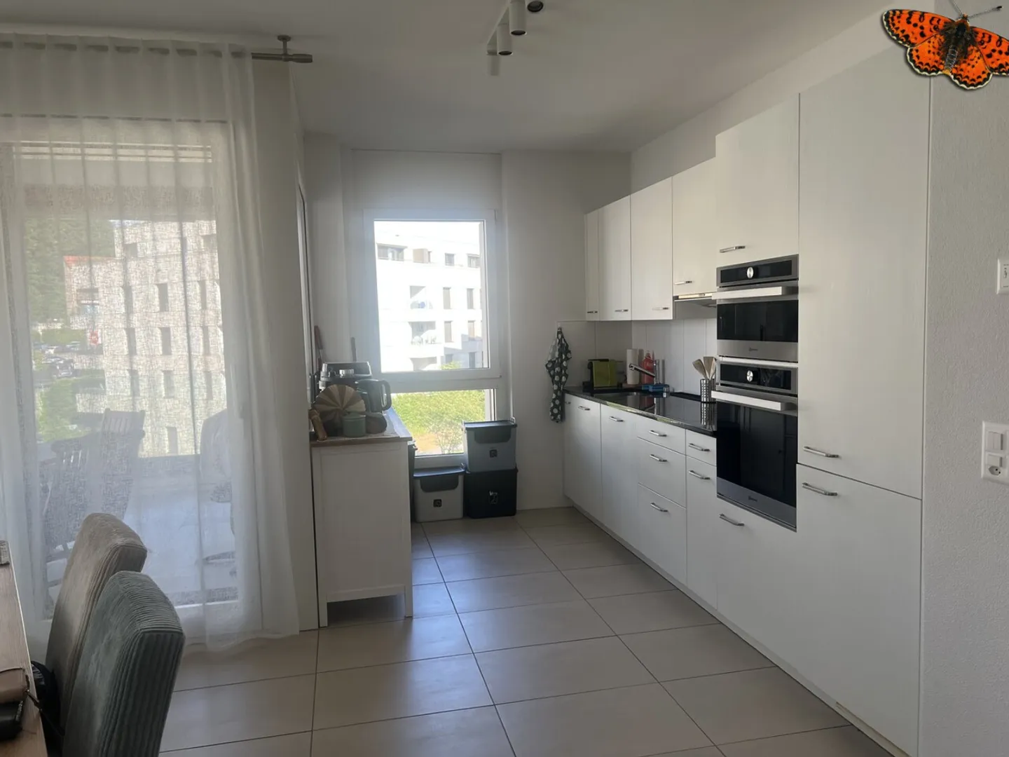 CHIC 3½ ROOM APARTMENT - Opposite the Romont Train Station! - Photo 5 of 7