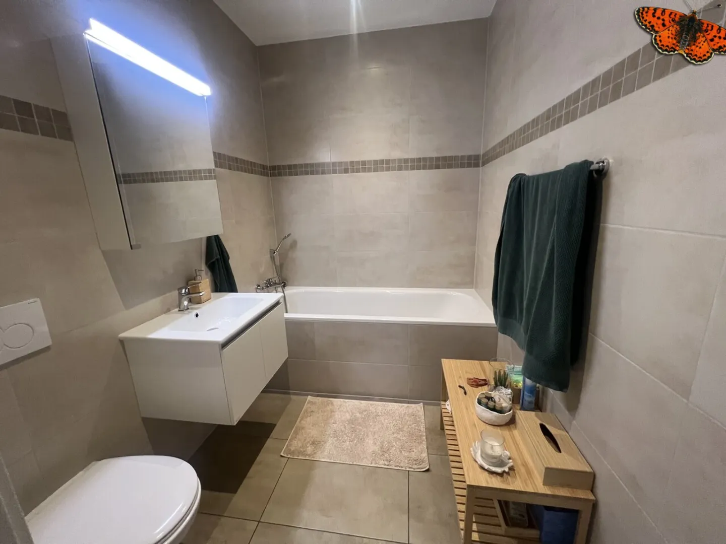 CHIC 3½ ROOM APARTMENT - Opposite the Romont Train Station! - Photo 6 of 7