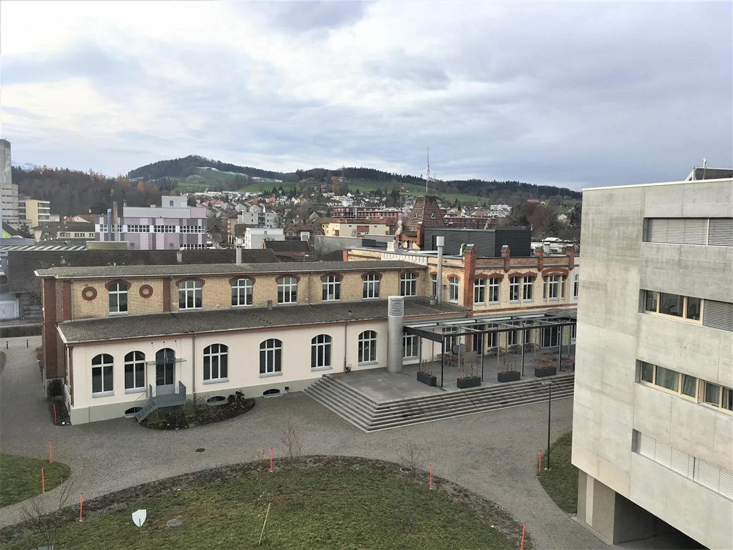 Appartamento 4,5 locali 99m², vicino al centro e alla stazione - Foto 2 di 16