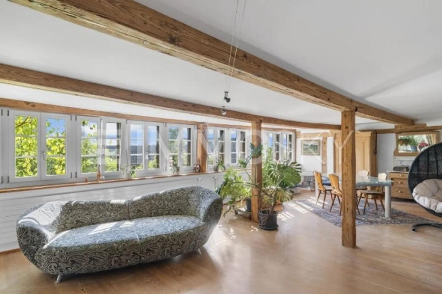 «Einzigartige Liegenschaft mit schöner Einlegerwohnung» - Foto 6 von 7