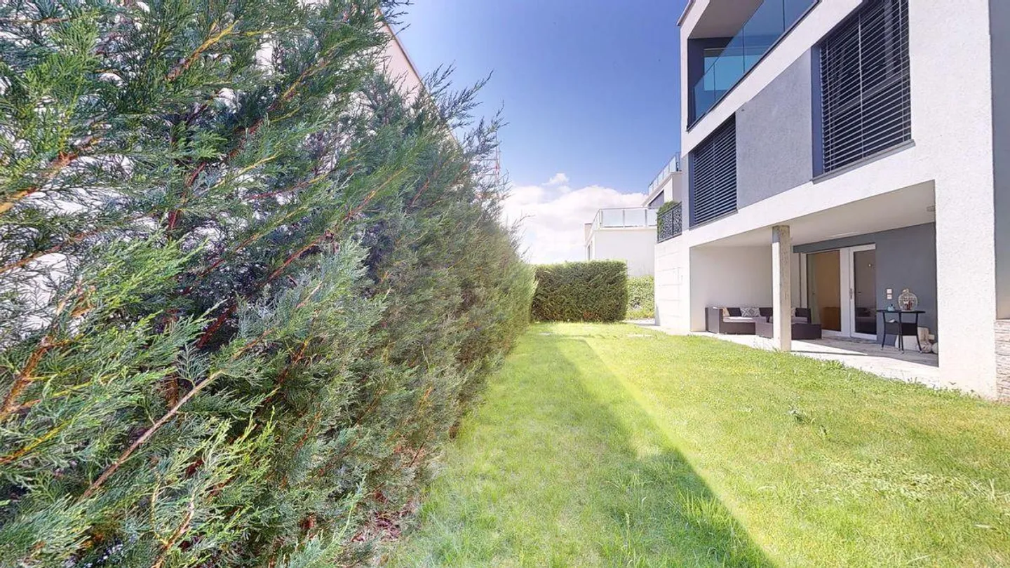 Giffers - 2½ Zimmer mit Terrasse und Garten ab Februar verfügbar - Foto 2 von 8