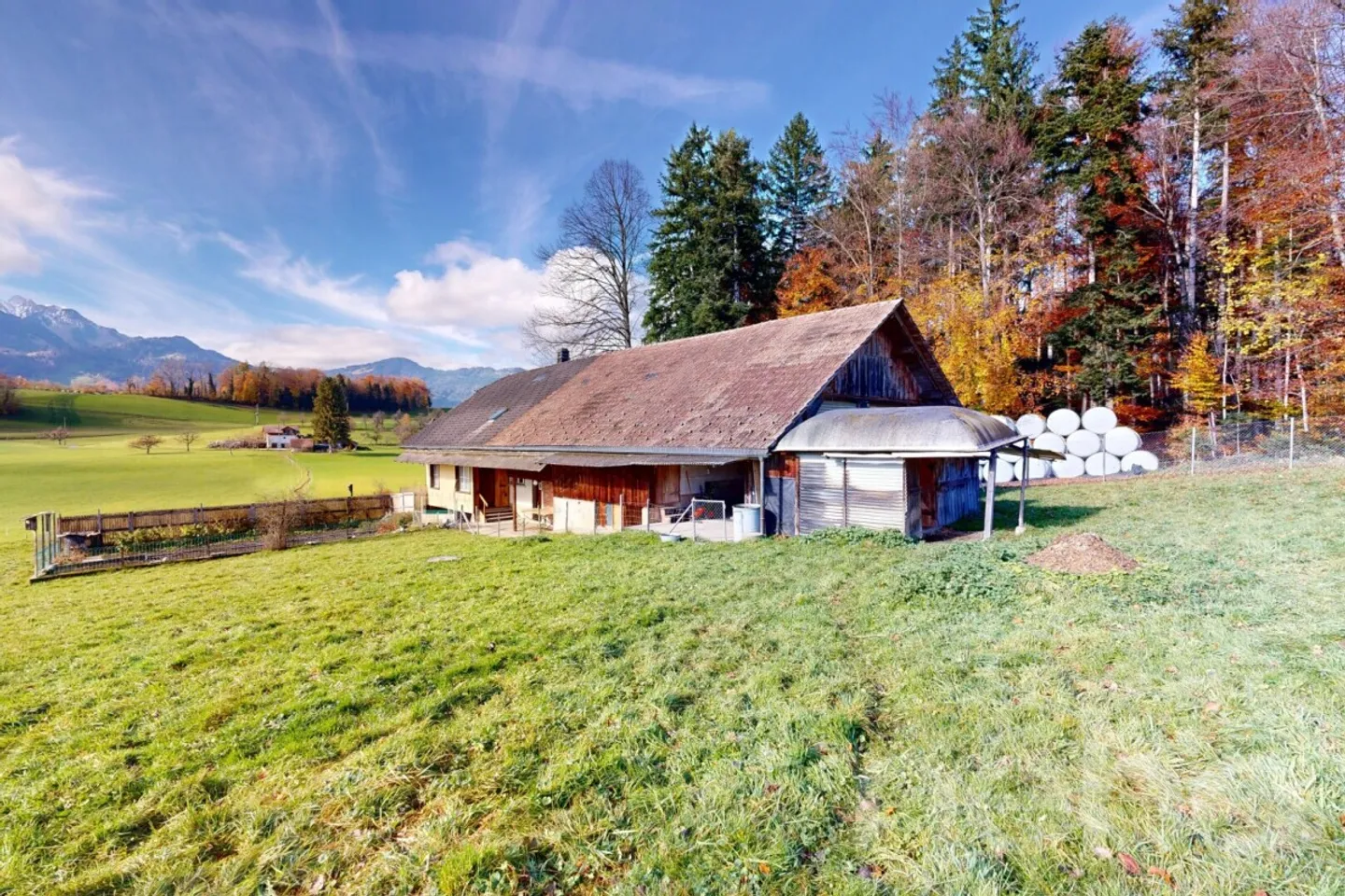 Ferme à vendre - Photo 1 sur 12