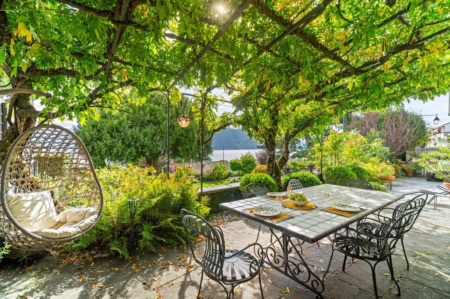 Wunderschönes Anwesen aus dem 18. Jahrhundert im Herzen von Corseaux mit Seeblick - Foto 4 von 23