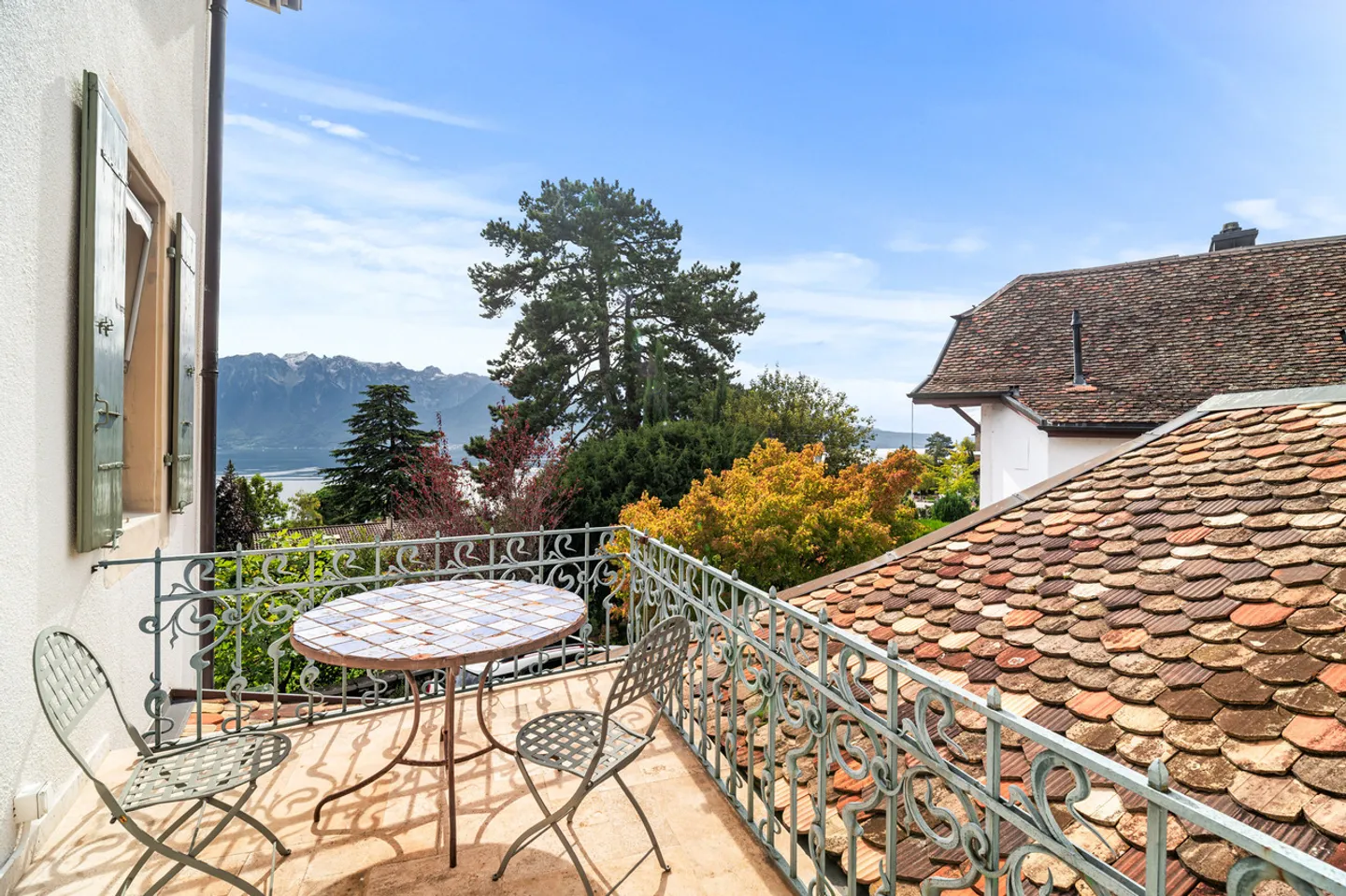 Wunderschönes Anwesen aus dem 18. Jahrhundert im Herzen von Corseaux mit Seeblick - Foto 13 von 23