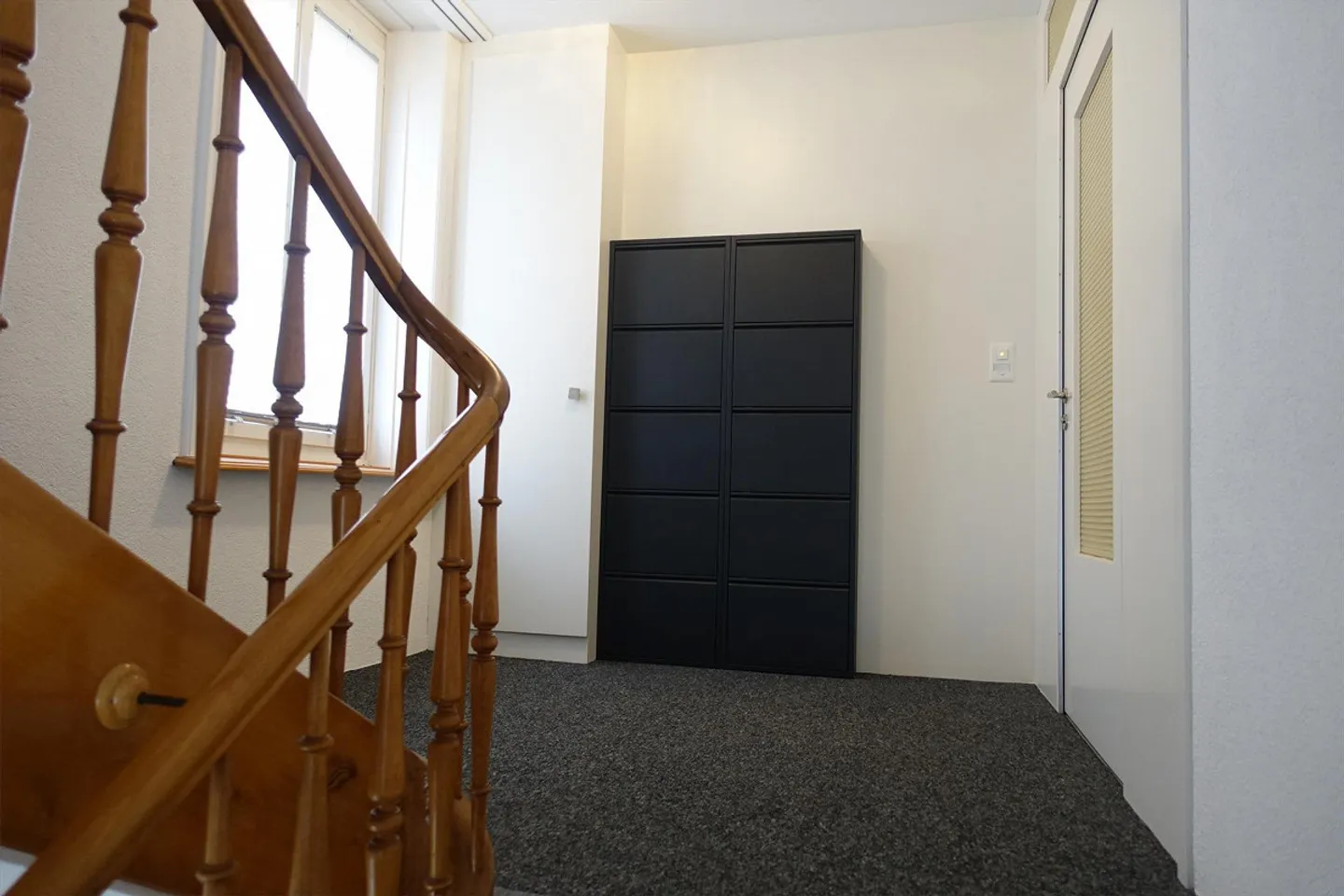 Appartamento 5,5 locali con terrazza sul tetto vicino al lago - Foto 8 di 13