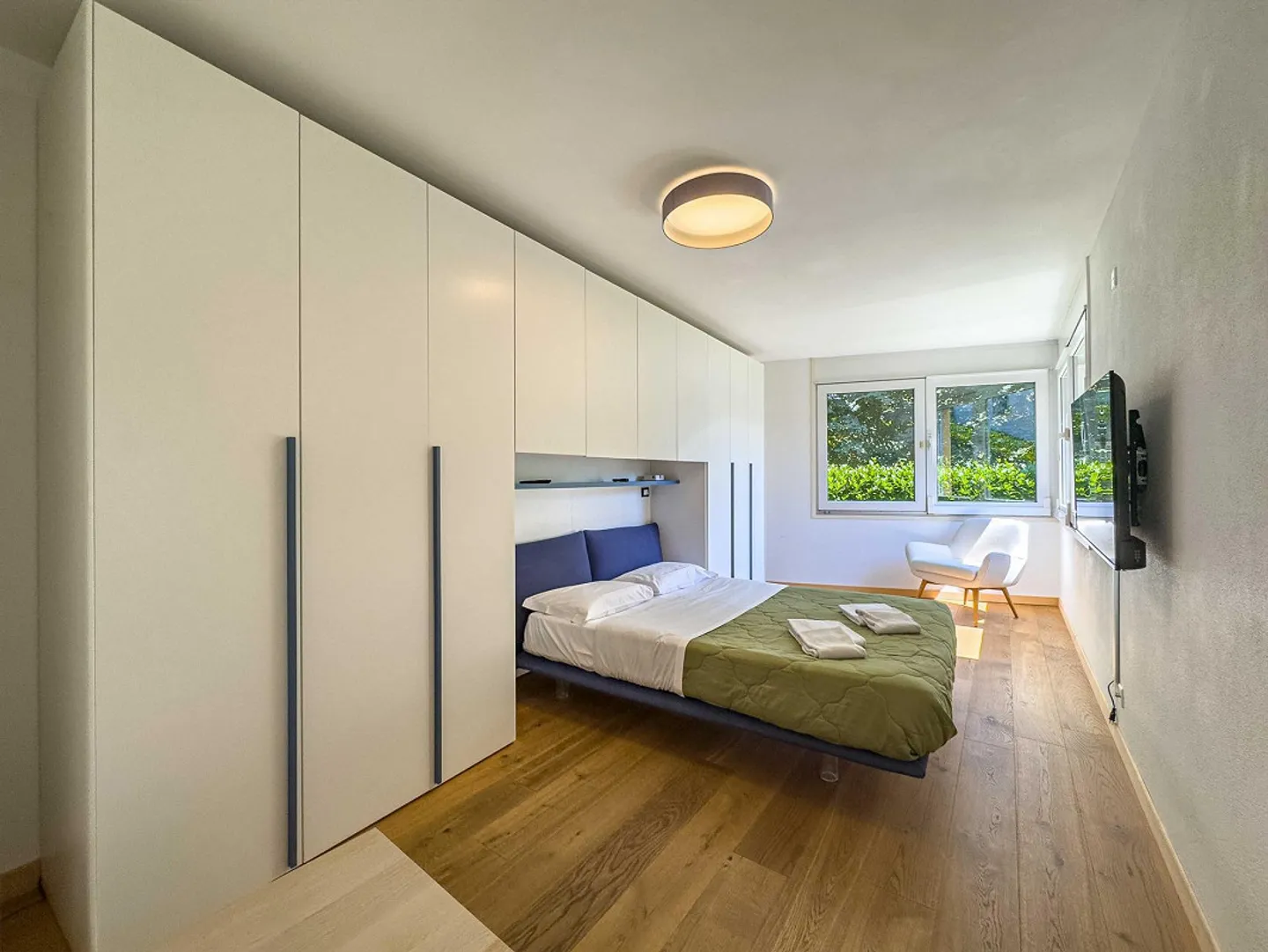Casa sul lago a Caslano con pontile privato - Foto 4 di 9
