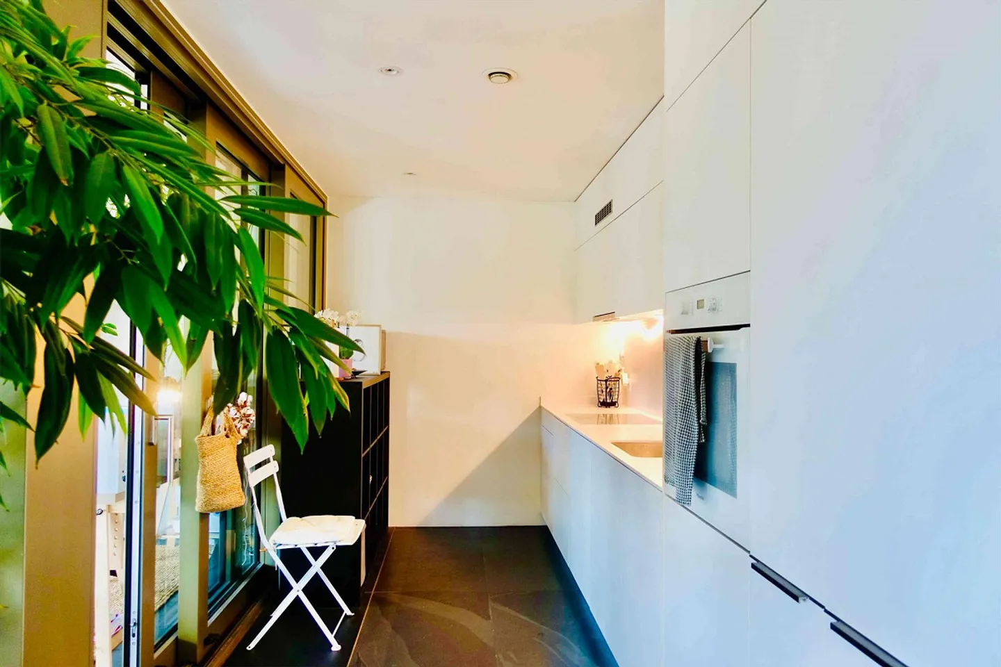 Living between city and nature - with a grand view of the Aare - Photo 7 of 13