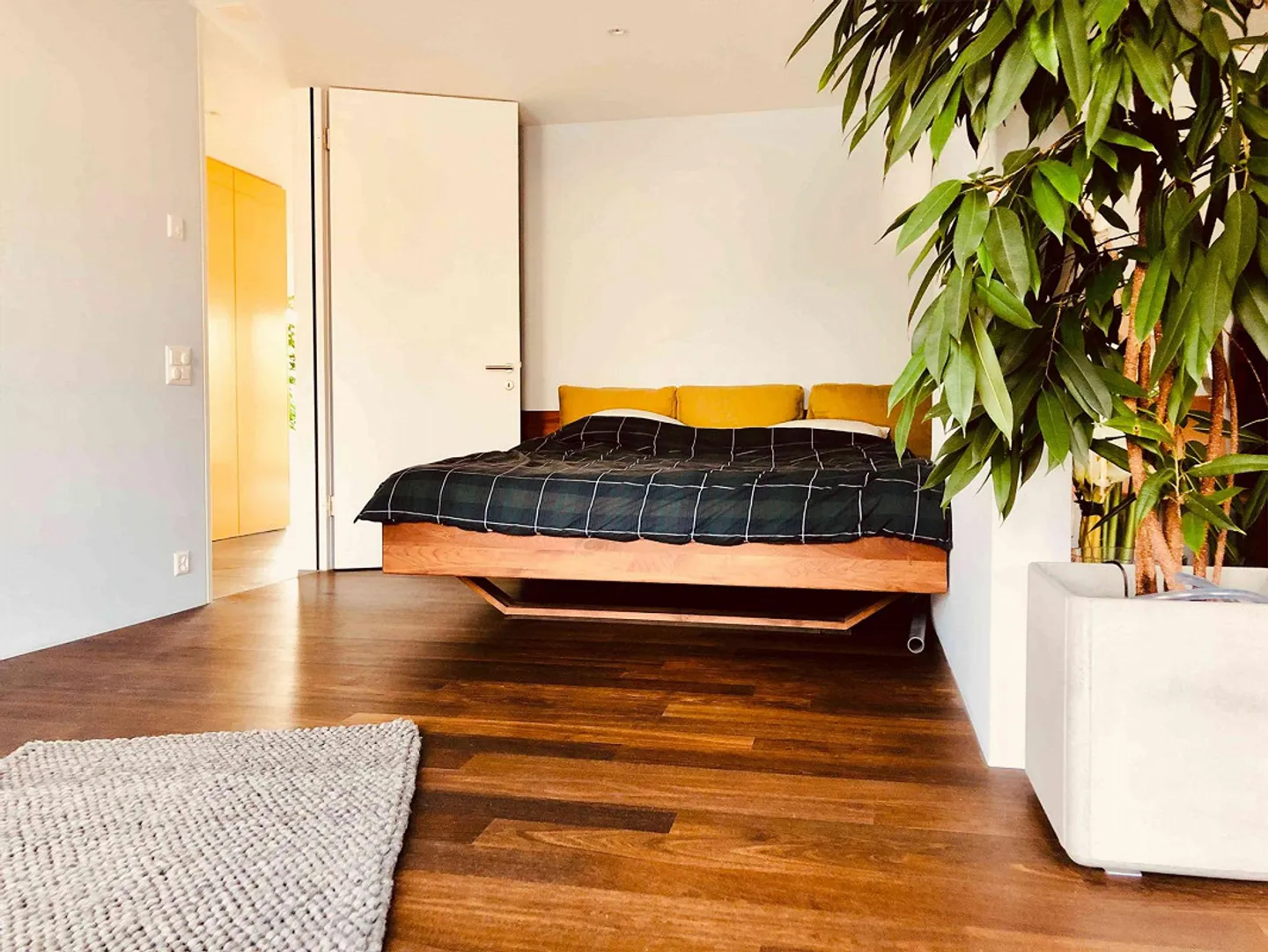 Living between city and nature - with a grand view of the Aare - Photo 9 of 13