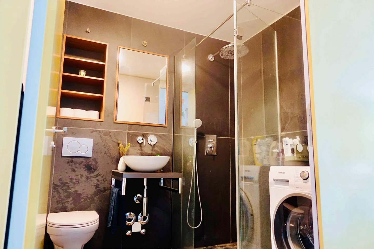 Living between city and nature - with a grand view of the Aare - Photo 12 of 13