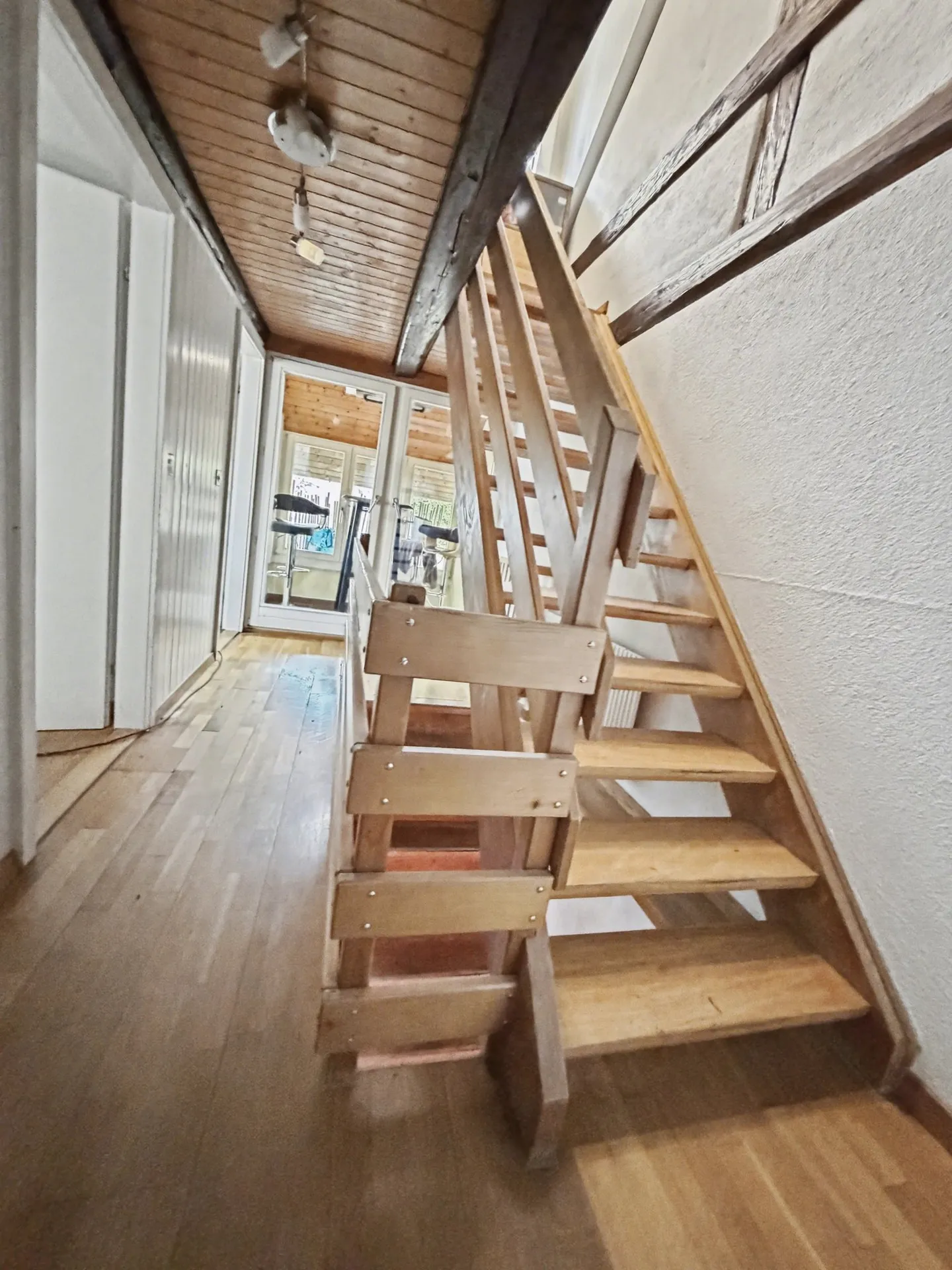 4.5-Room Corner House with Character - Family-Friendly Home in Flarz Style - Photo 4 of 10