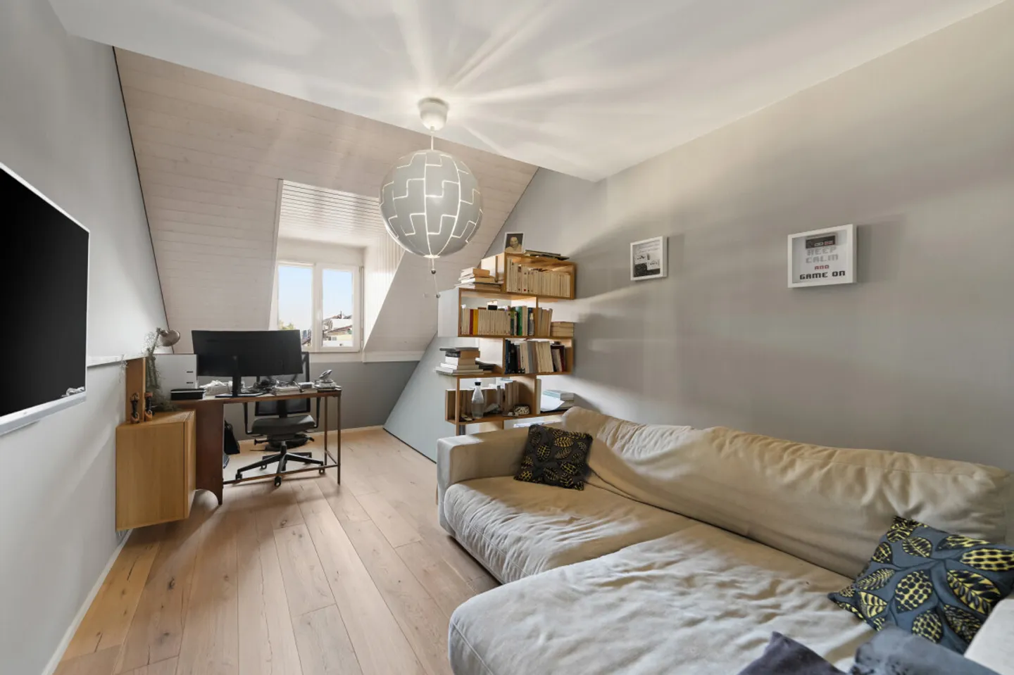 UN DUPLEX ECCEZIONALE NEL CUORE DI GLAND - Foto 5 di 8