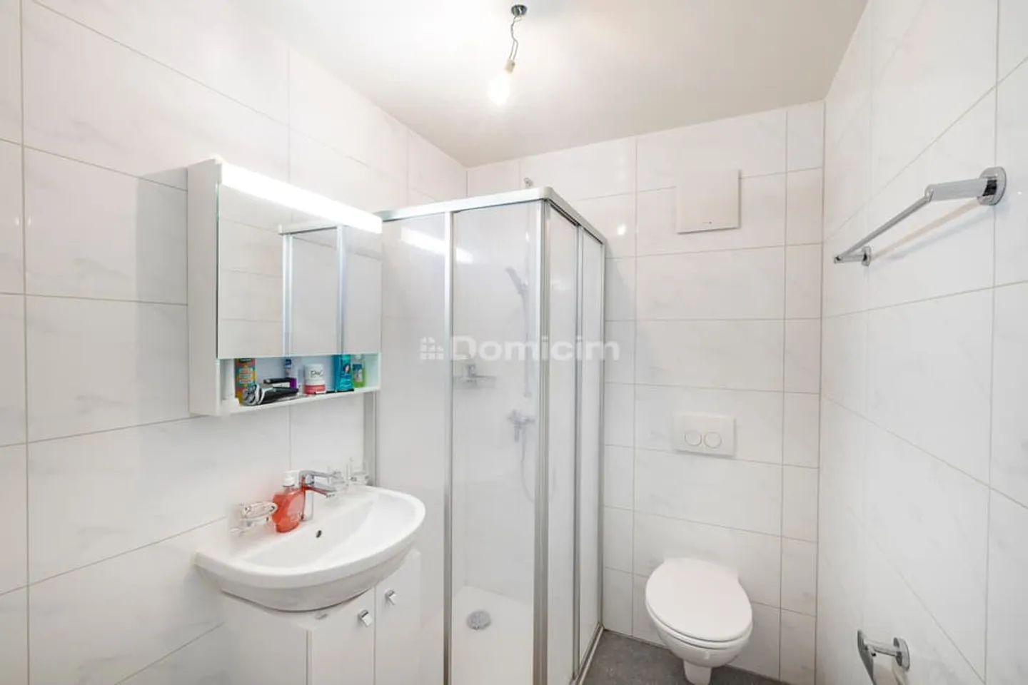 Fantastic Opportunity: 2.5 Room Apartment with 31 m² Balcony! - Photo 6 of 6