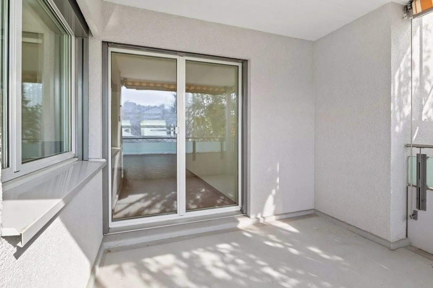 Helle 4-Zimmerwohnung mit Balkon - Foto 8 von 8