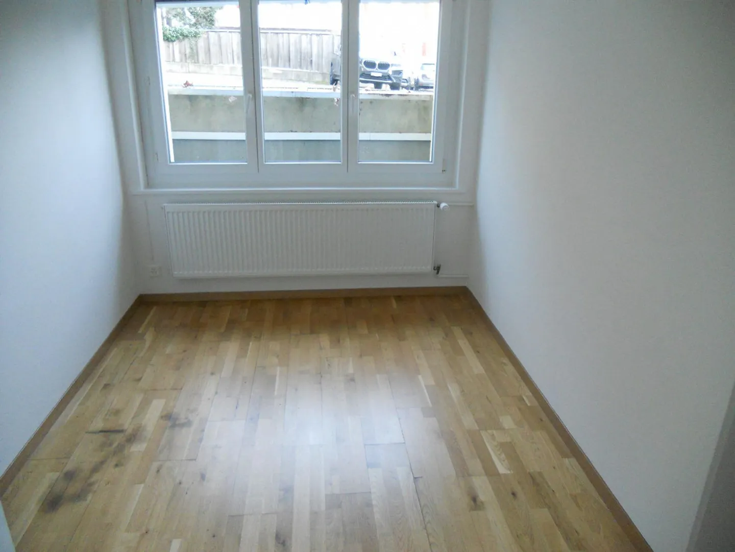 2 Zimmer-Wohnung, Rheingoldstrasse 14a, 8212 Neuhausen - Foto 4 von 4