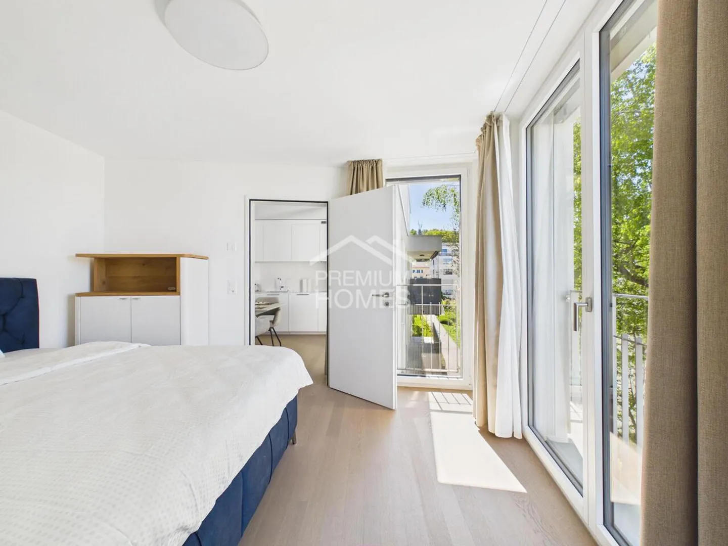 Voll möbliert und bereit zum Einzug - 3,5 Zimmer in Zürich-Affoltern! - Foto 4 von 12