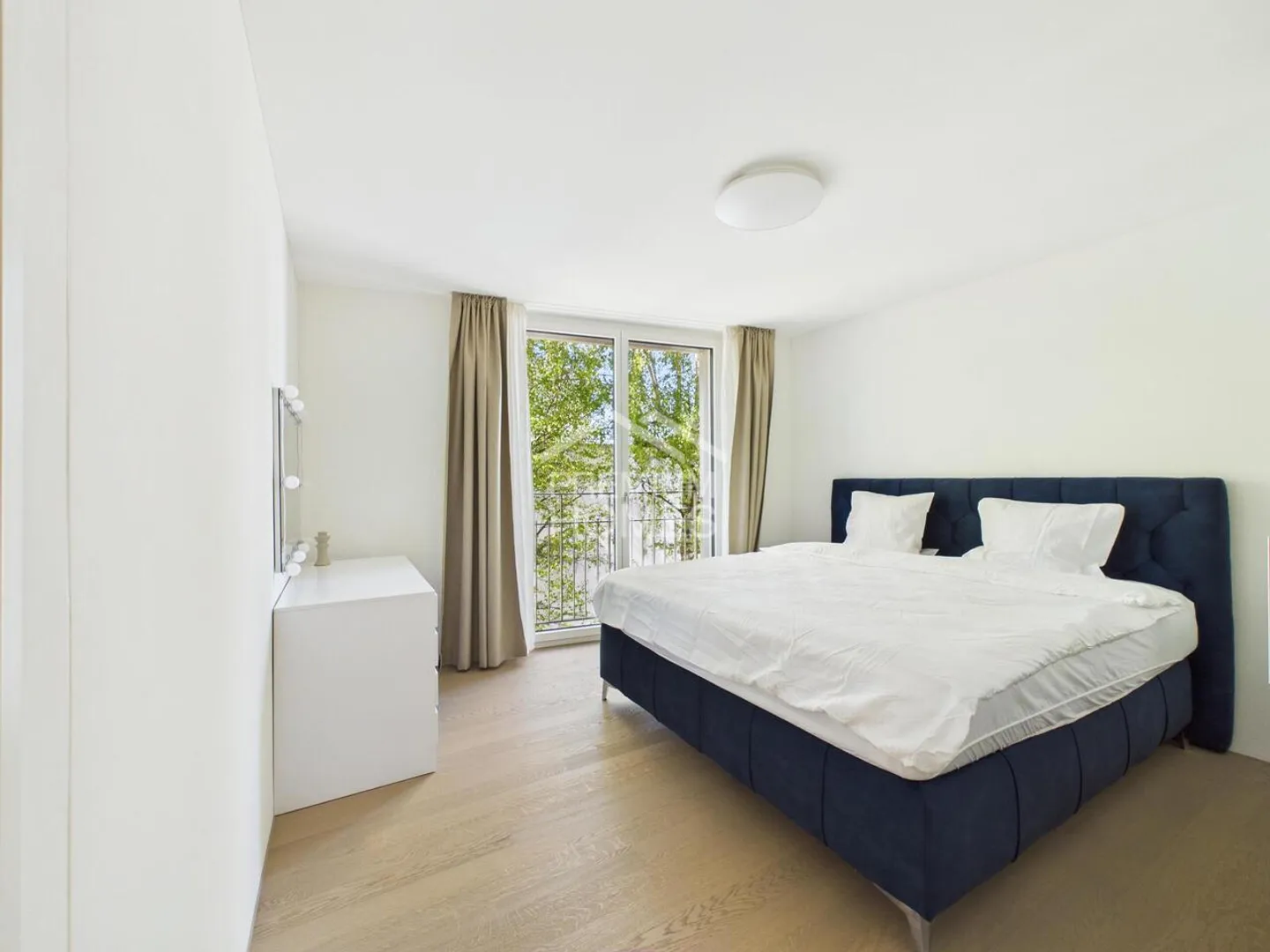 Voll möbliert und bereit zum Einzug - 3,5 Zimmer in Zürich-Affoltern! - Foto 6 von 12