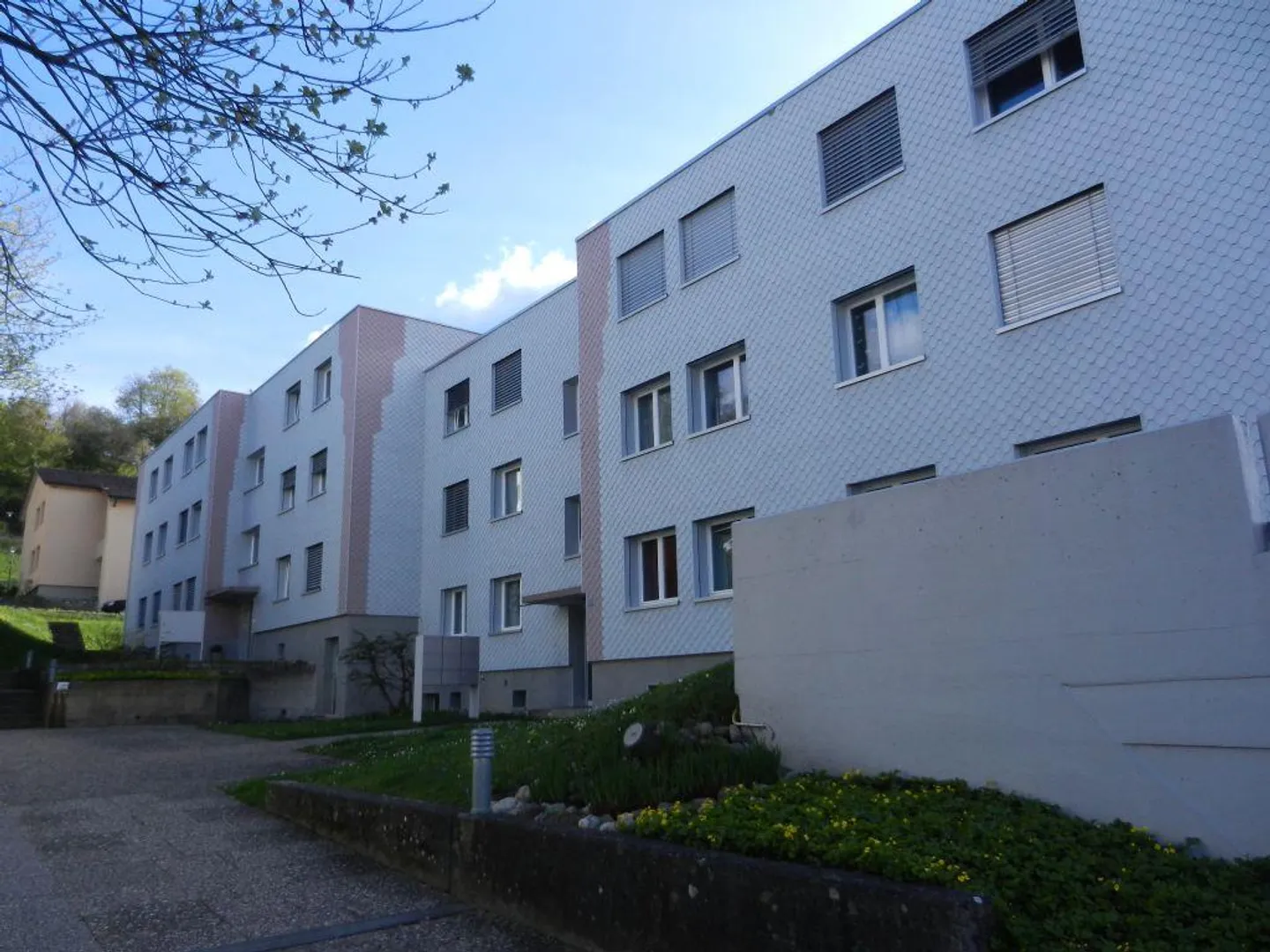 Helles Apartment in ruhiger Lage - Foto 1 von 10