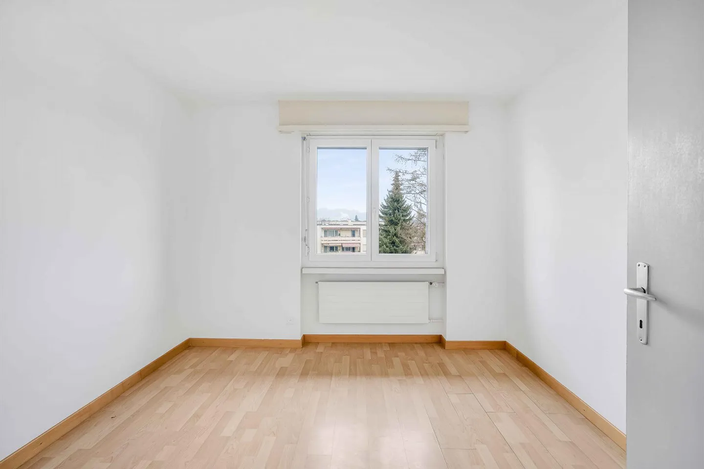 Vivere con vista in una posizione comoda! - Foto 9 di 10