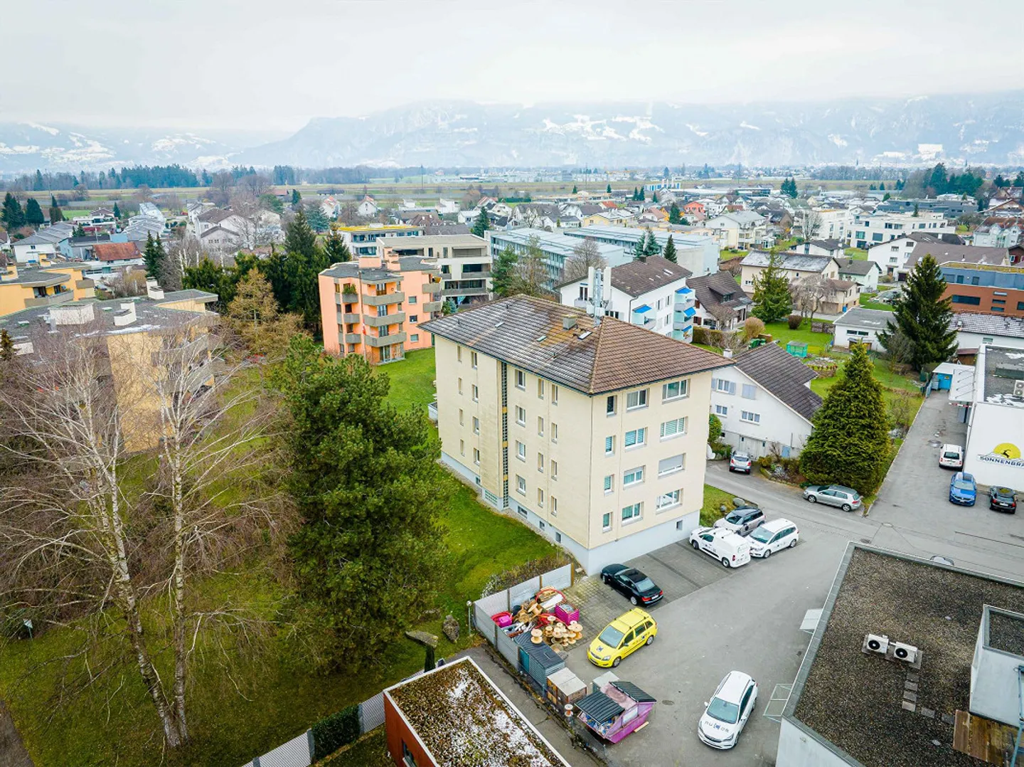 Vivere con vista in una posizione comoda! - Foto 1 di 10