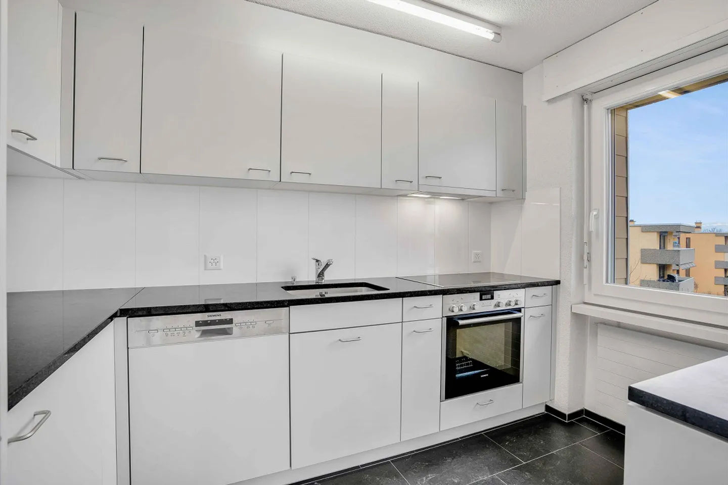 Vivere con vista in una posizione comoda! - Foto 3 di 10