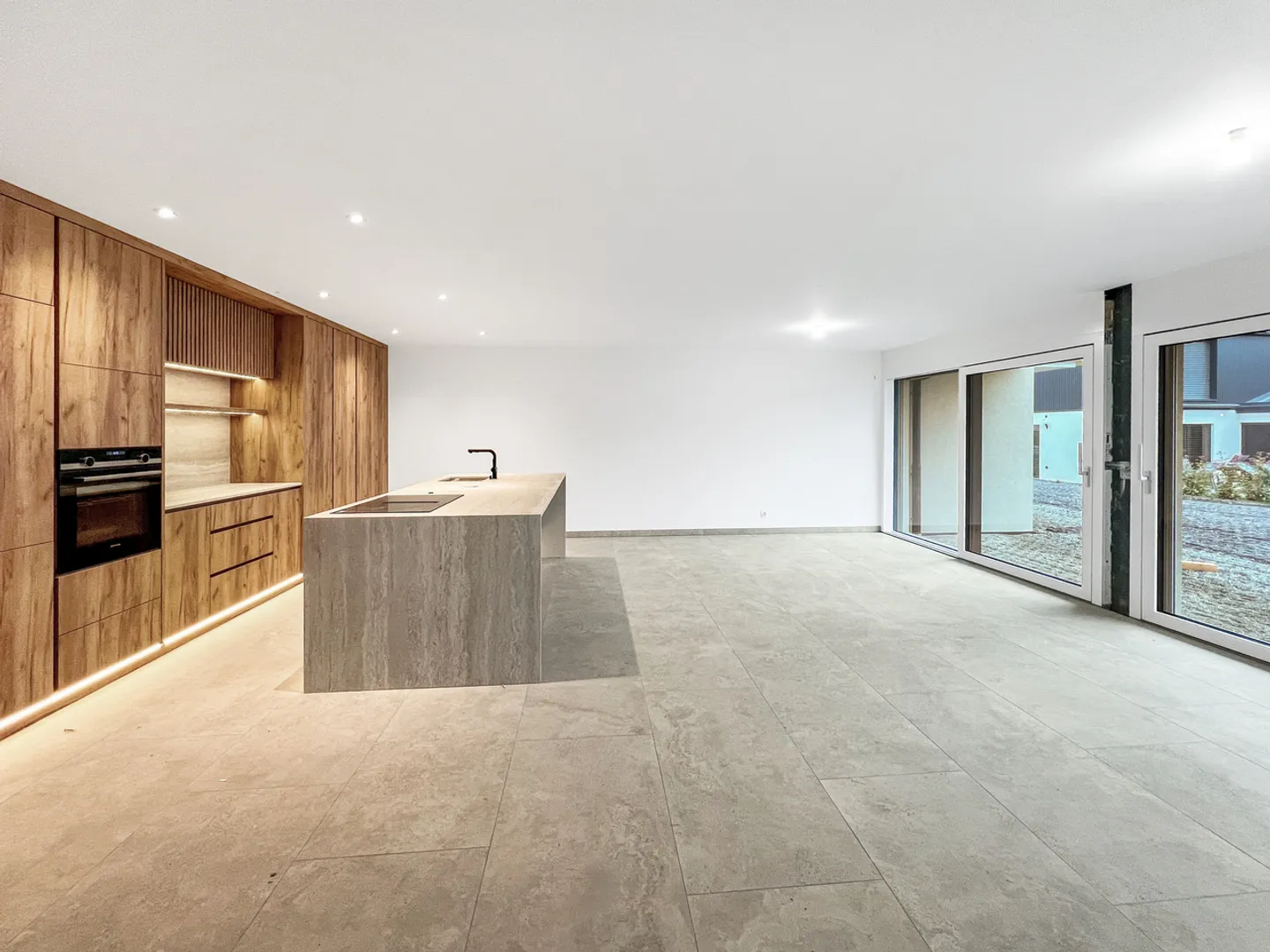 Appartement Élégant à Aproz - Photo 1 sur 4