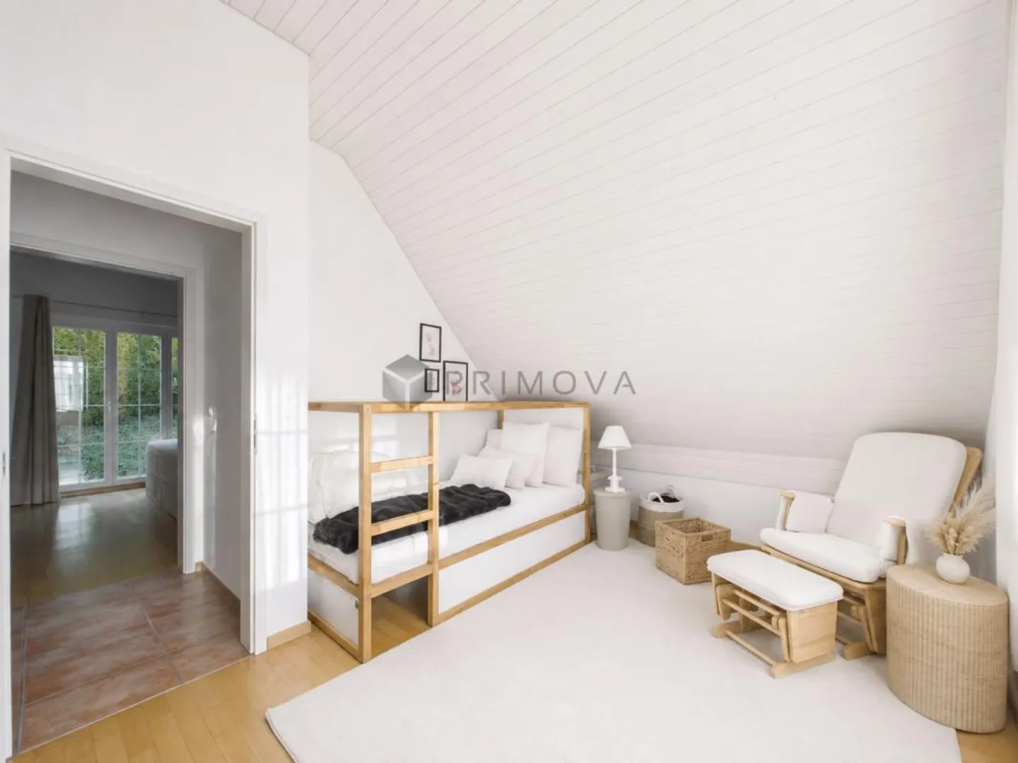 Ihr neues Zuhause mit viel Privatsphäre, grosser Sonnenterrasse & Sauna - Foto 8 von 14