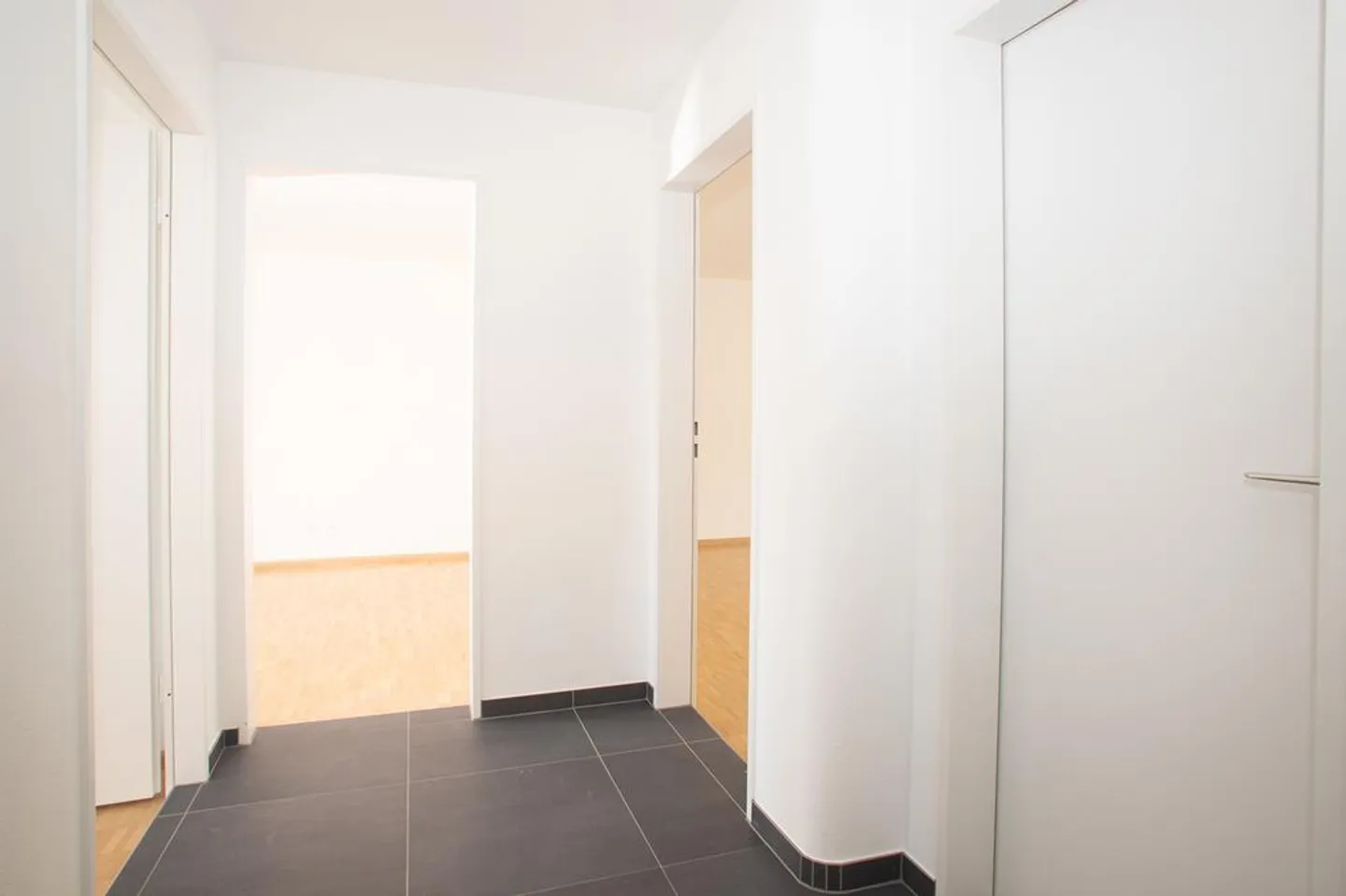 Grosszügige 3.5 Zimmer-Wohnung in ruhiger Lage - Photo 6 of 6