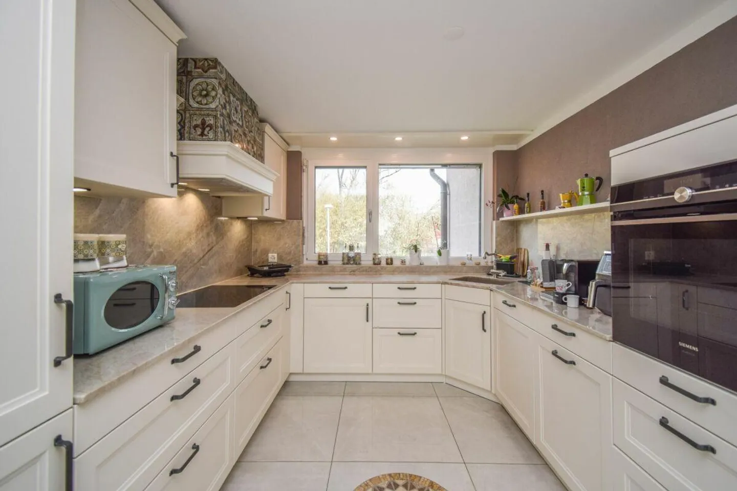 Casa familiare elegante ad Amriswil - Foto 9 di 30