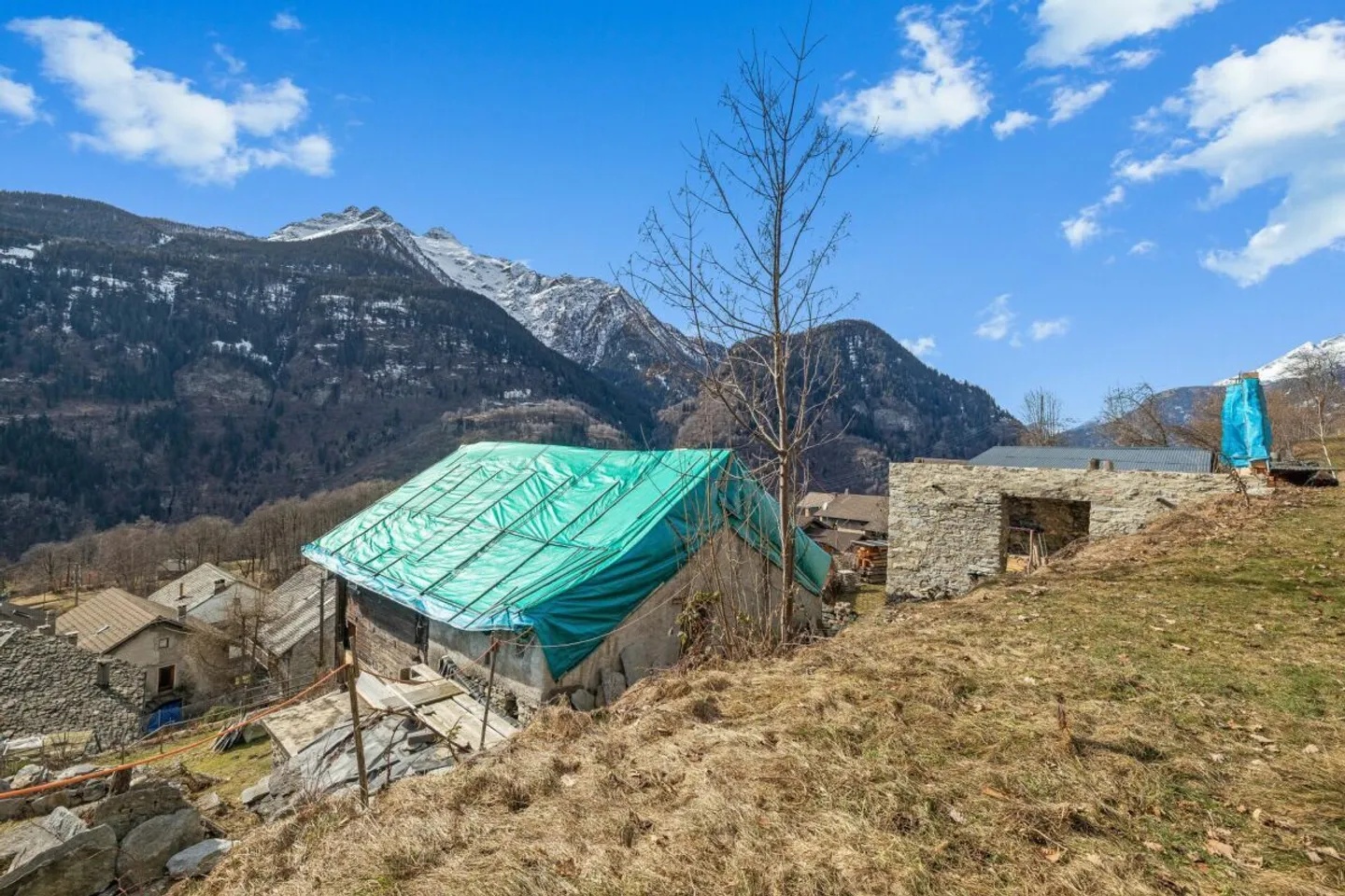 Tessiner Ensemble mit 8'475 m² Land - Foto 24 von 24