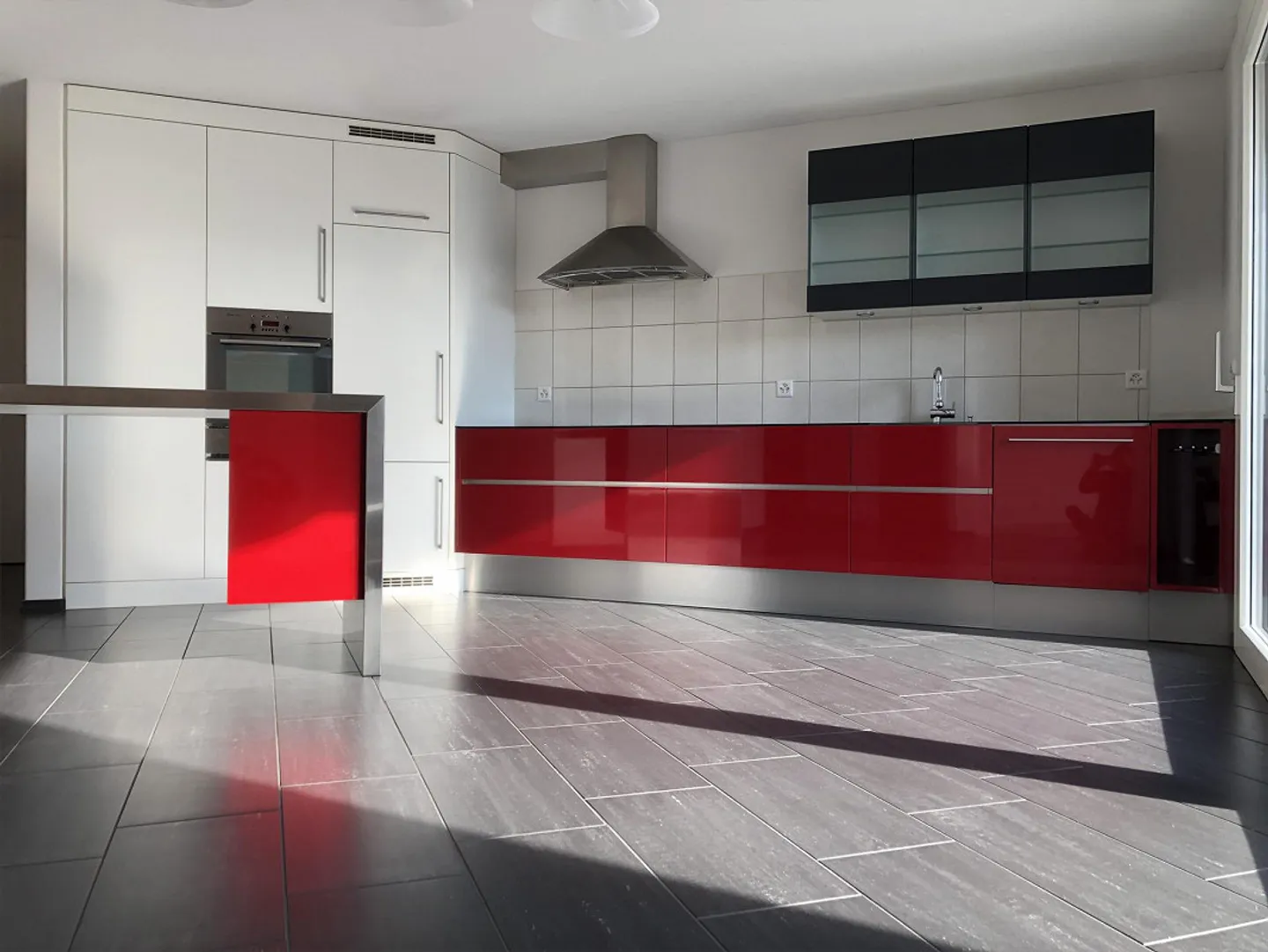 Geräumige Wohnung mit Balkon - Foto 3 von 11