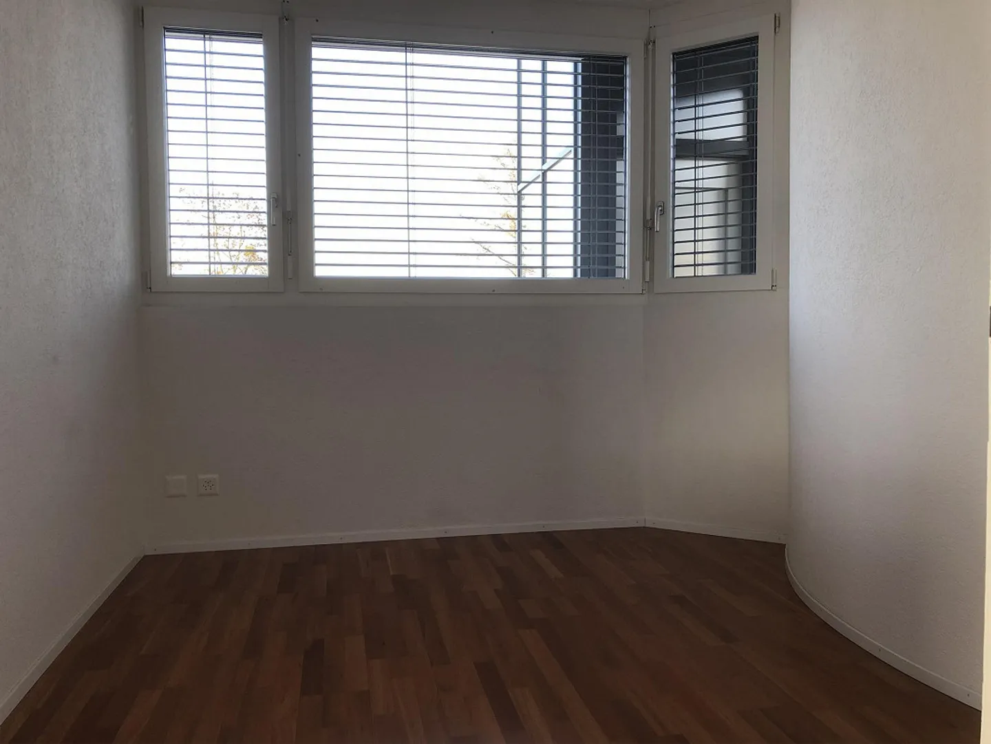Geräumige Wohnung mit Balkon - Foto 8 von 11