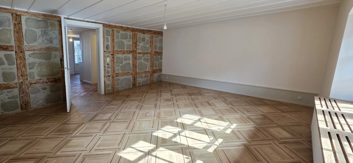 Superb 2.5 room renovated apartment in Estavayer-le-Lac - Photo 5 of 9