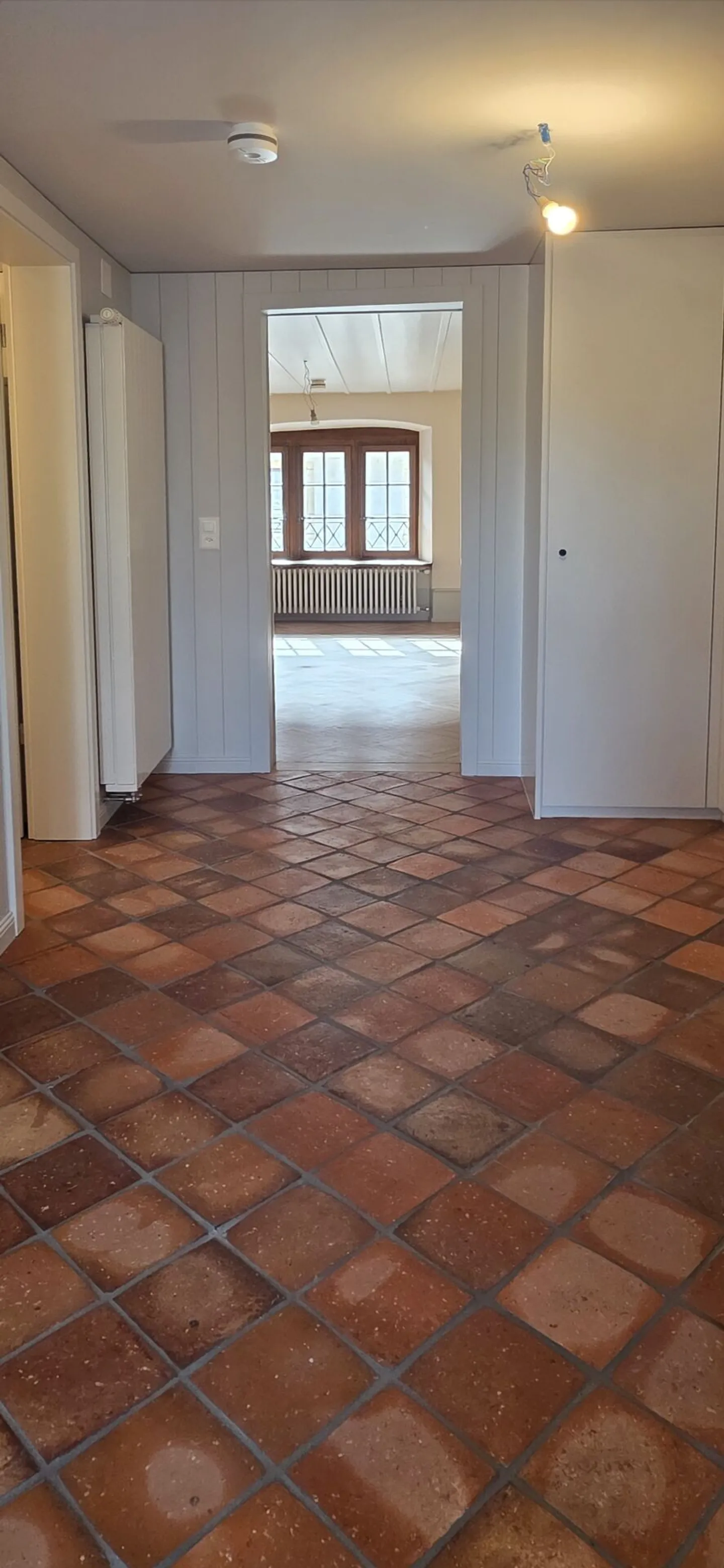 Superb 2.5 room renovated apartment in Estavayer-le-Lac - Photo 7 of 9