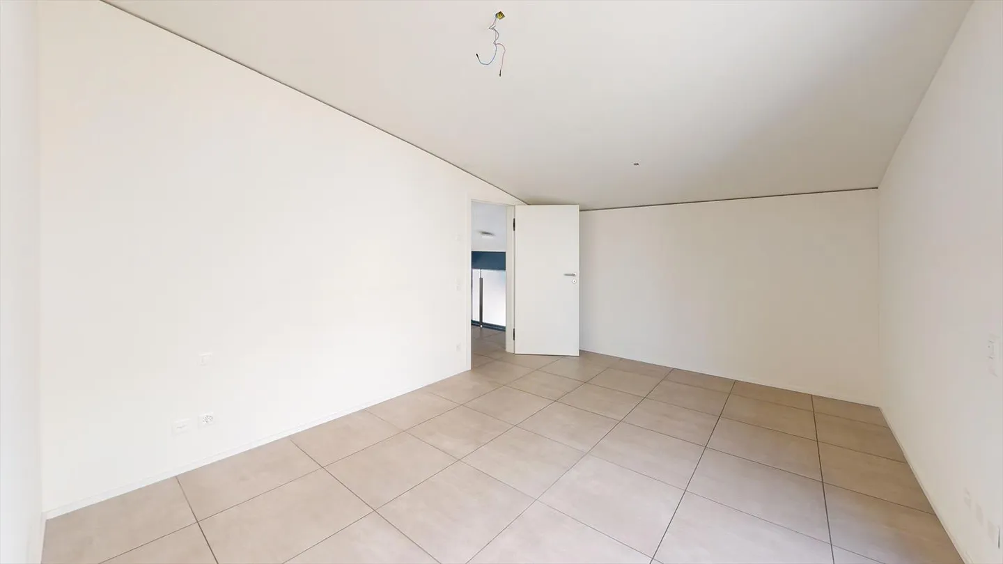 Duplex moderne avec 3,5 pièces et vue sur le château avec super promotion - Photo 9 sur 11