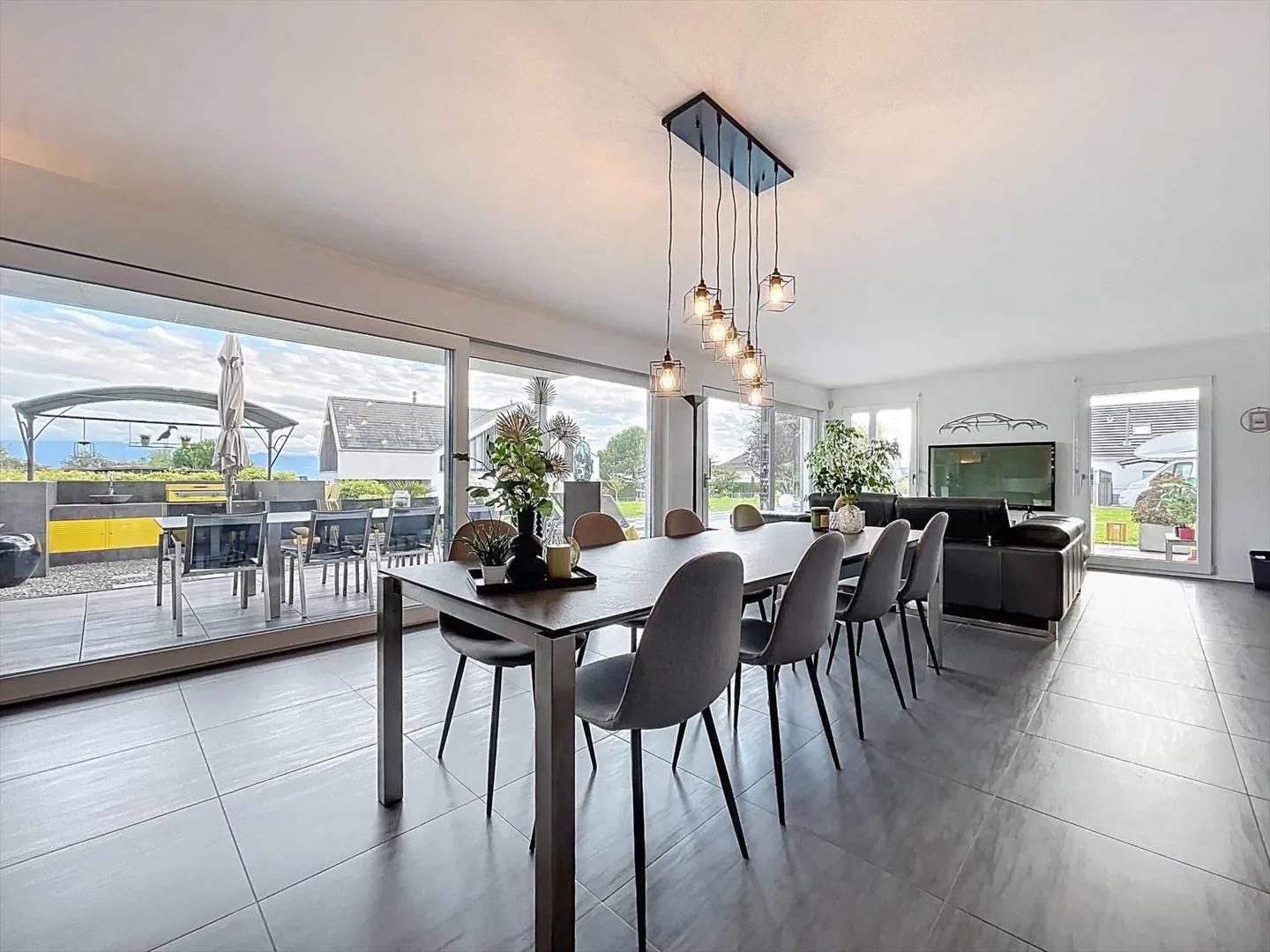 Villa in vendita - Foto 1 di 11